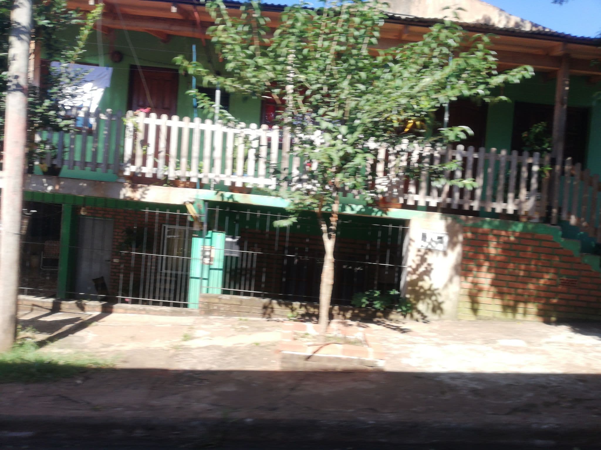 Street view near La Familia, Puerto Iguazú — © carlosbrys (CC BY-SA · Mapillary)