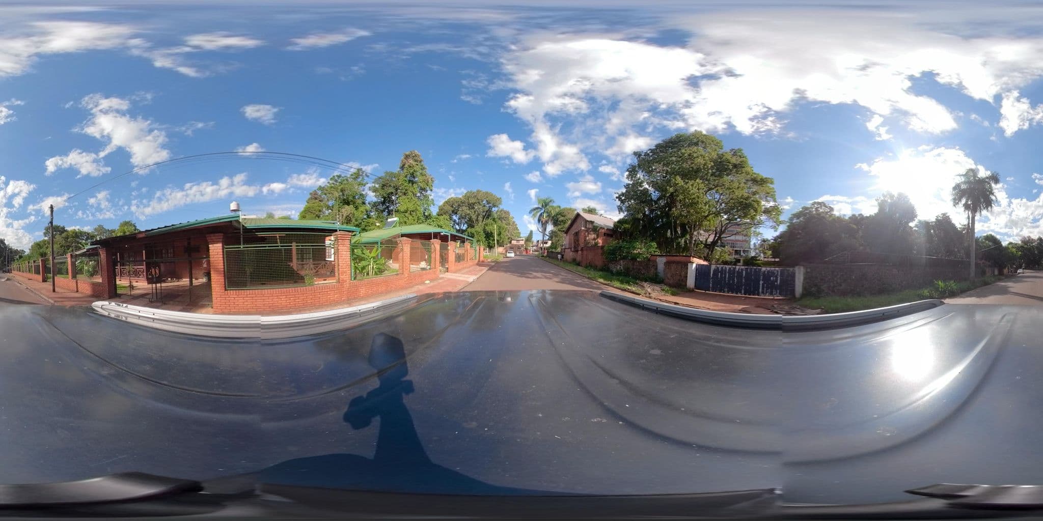 Street view near Cabañas Paseo del Yacaratia, Puerto Iguazú — © coralfm (CC BY-SA · Mapillary)