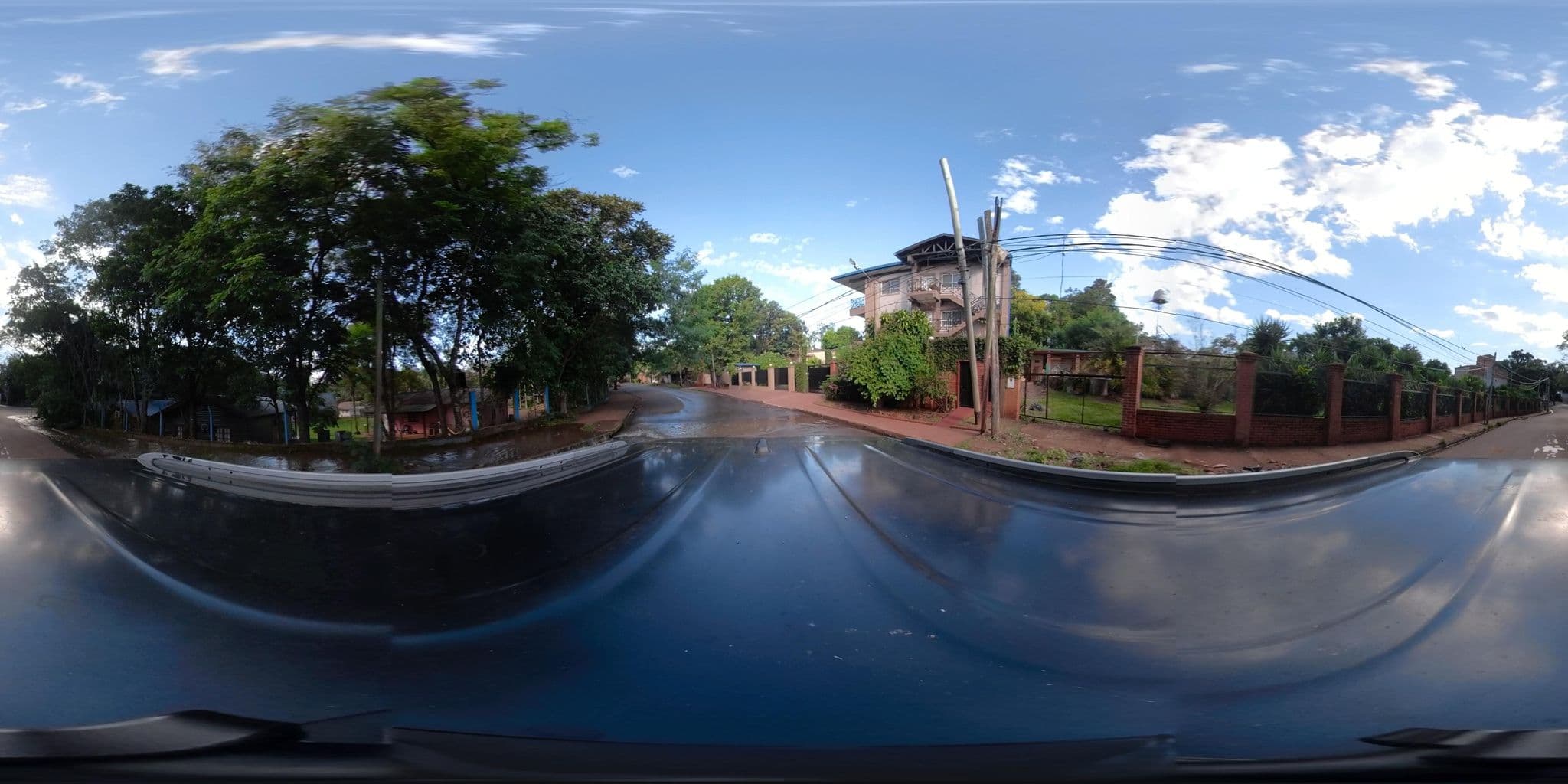 Street view near Ocid Apart, Puerto Iguazú — © coralfm (CC BY-SA · Mapillary)