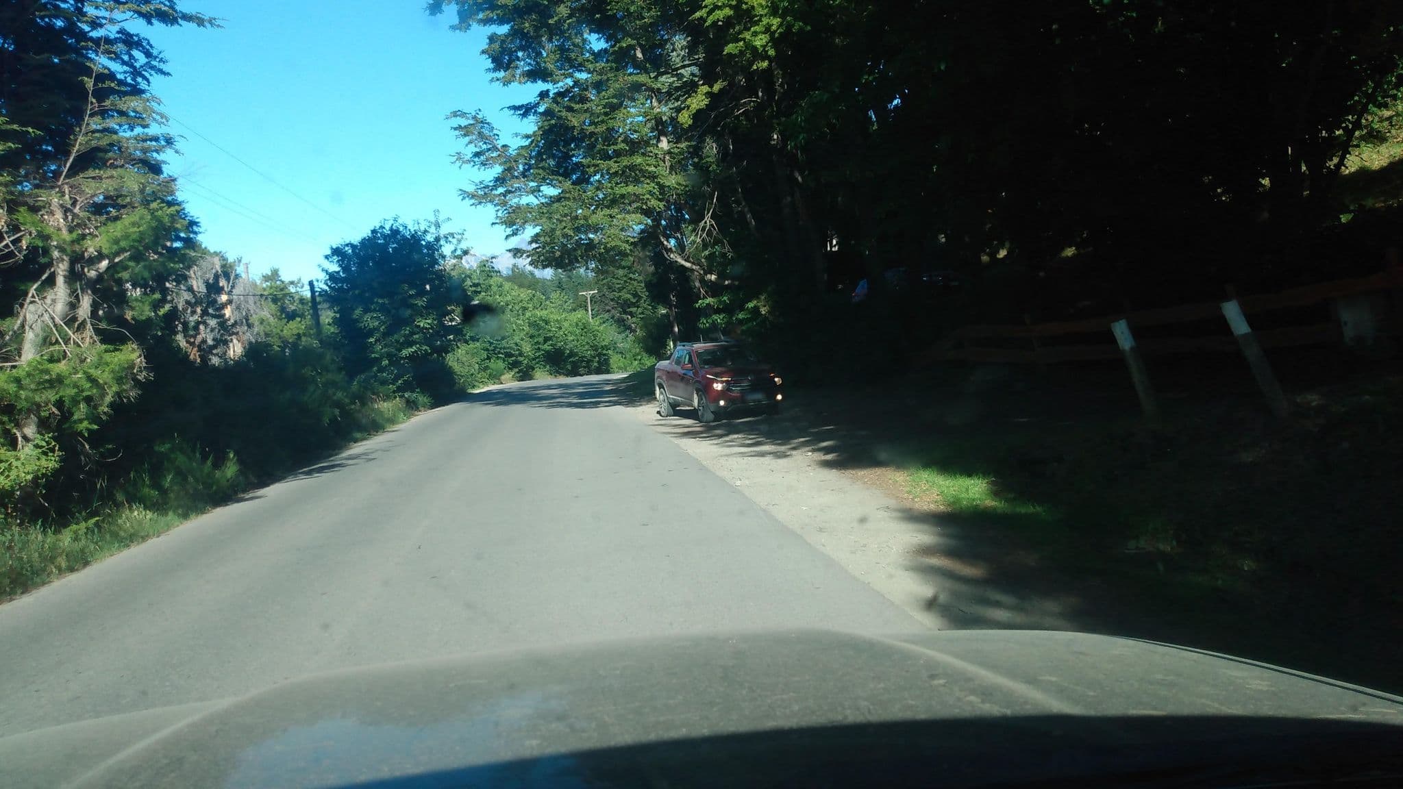 Street view near Cocos Cura Casas de Montana, San Carlos de Bariloche — © andresduhour (CC BY-SA · Mapillary)