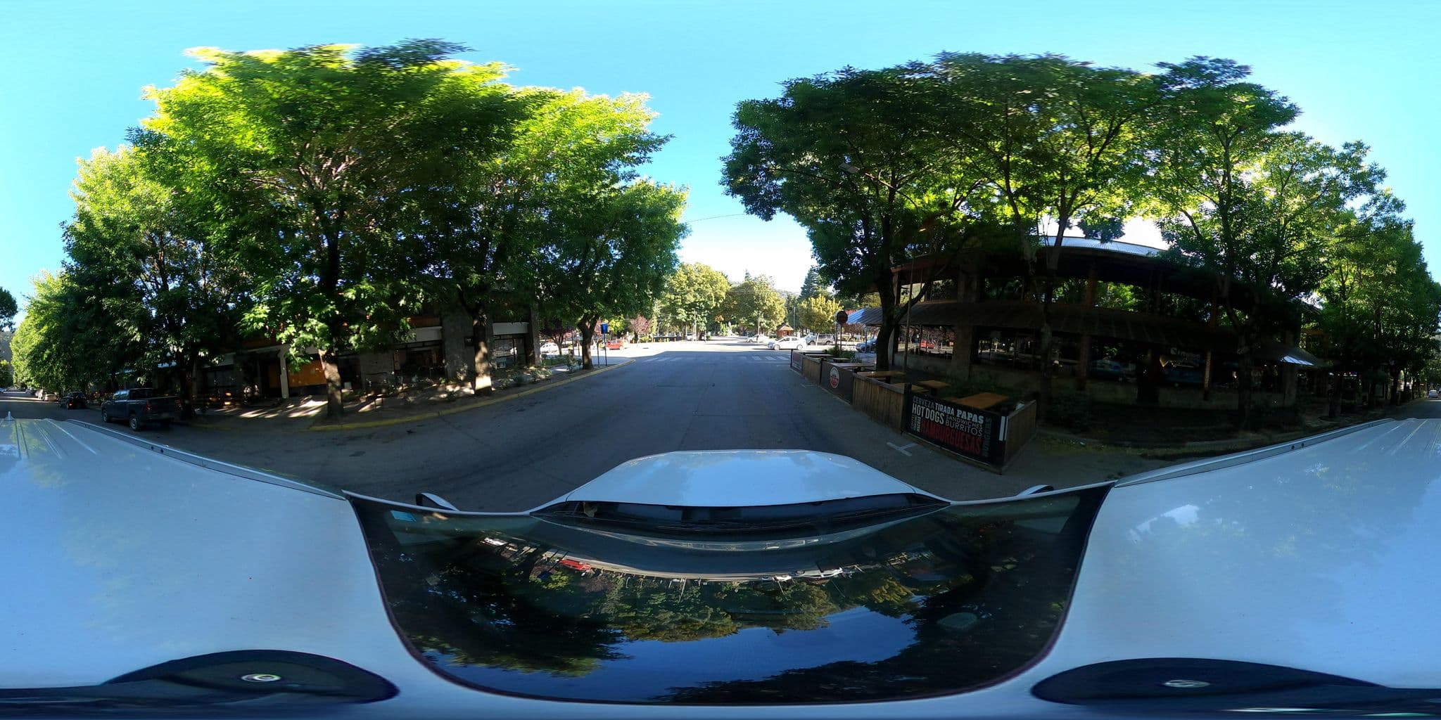 Street view near Hostal Cumelen, San Martín de los Andes — © Kaart_Local (CC BY-SA · Mapillary)