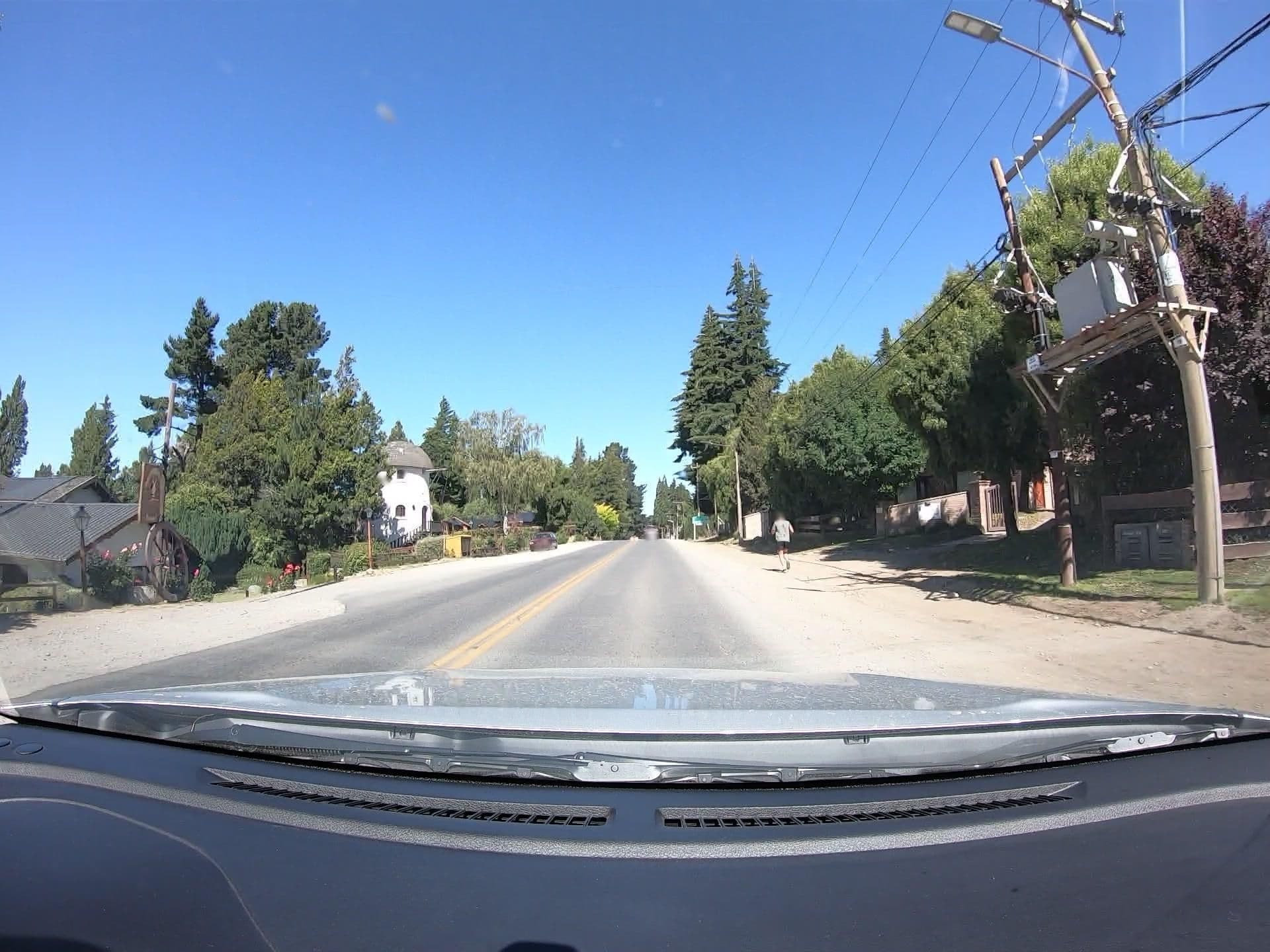 Street view near Dulce sofia, San Carlos de Bariloche — © martinvilu (CC BY-SA · Mapillary)
