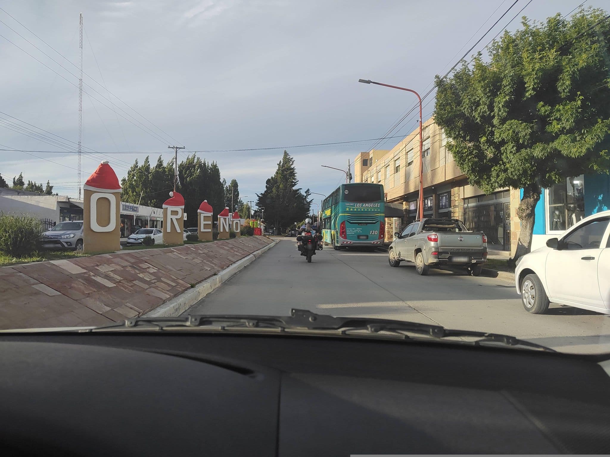 Street view near Hotel Americano, Perito Moreno — © sobaba (CC BY-SA · Mapillary)