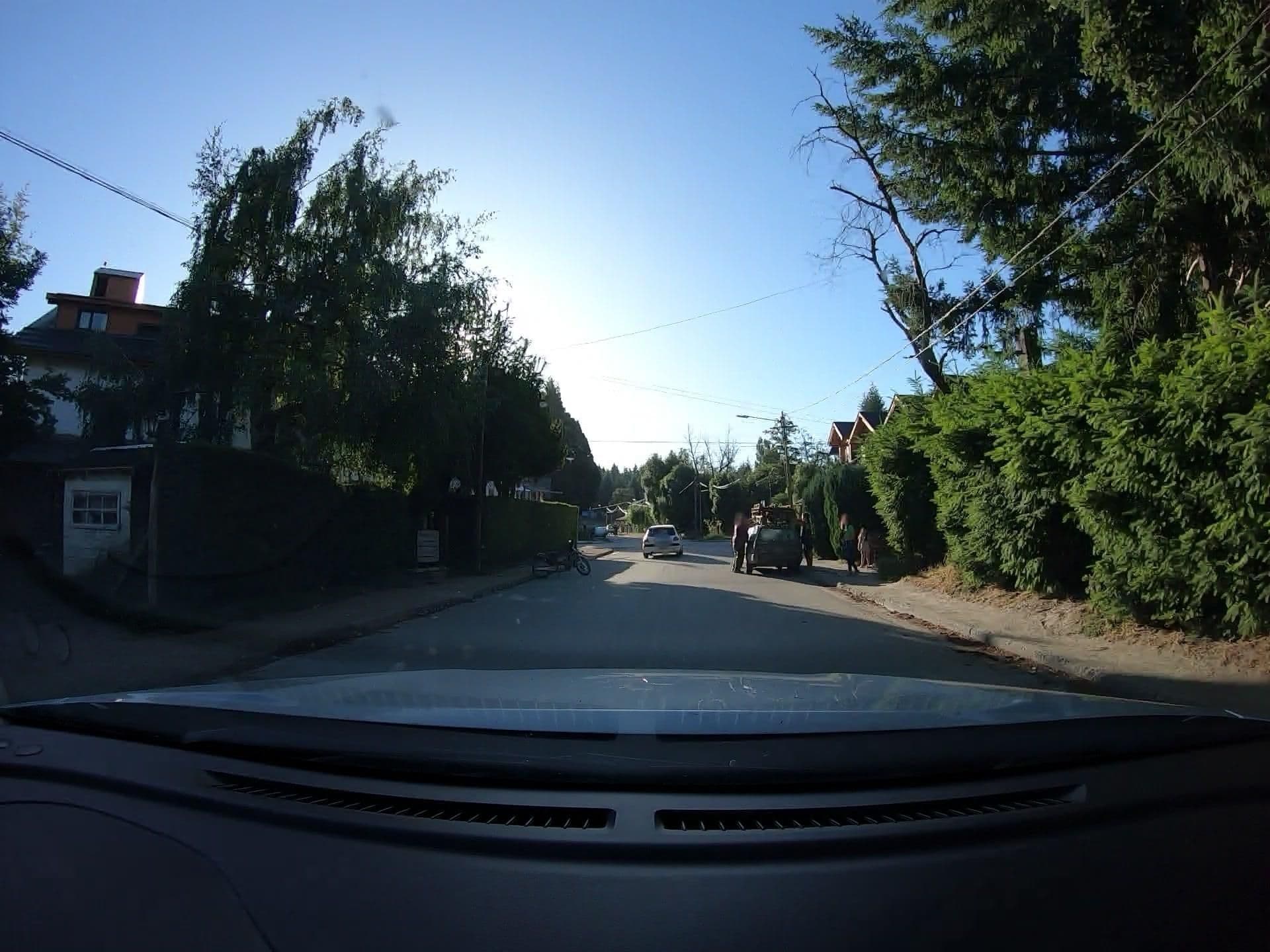 Street view near Hostal Don Pilón, Villa La Angostura — © martinvilu (CC BY-SA · Mapillary)