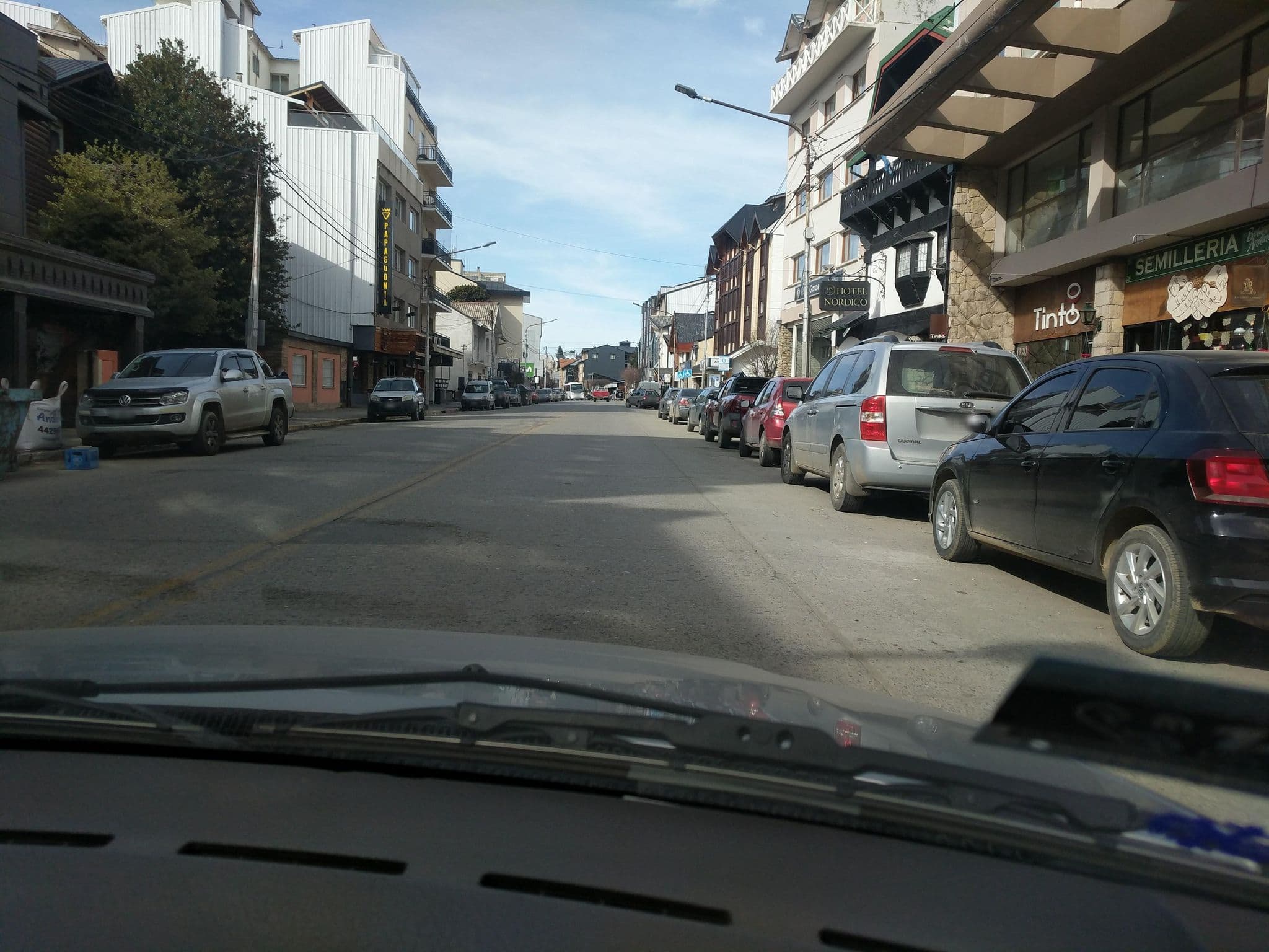 Street view near Urbana Suites & Studios, San Carlos de Bariloche — © zentown (CC BY-SA · Mapillary)