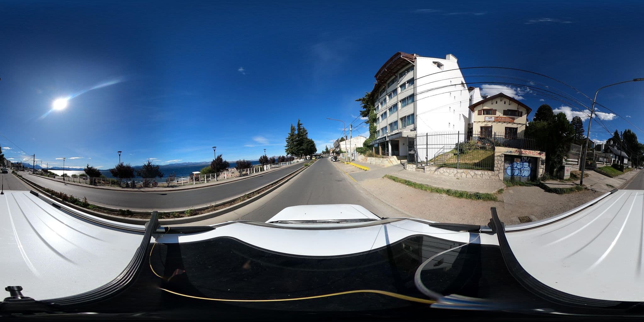 Street view near Hostelito, San Carlos de Bariloche — © Kaart_Local (CC BY-SA · Mapillary)