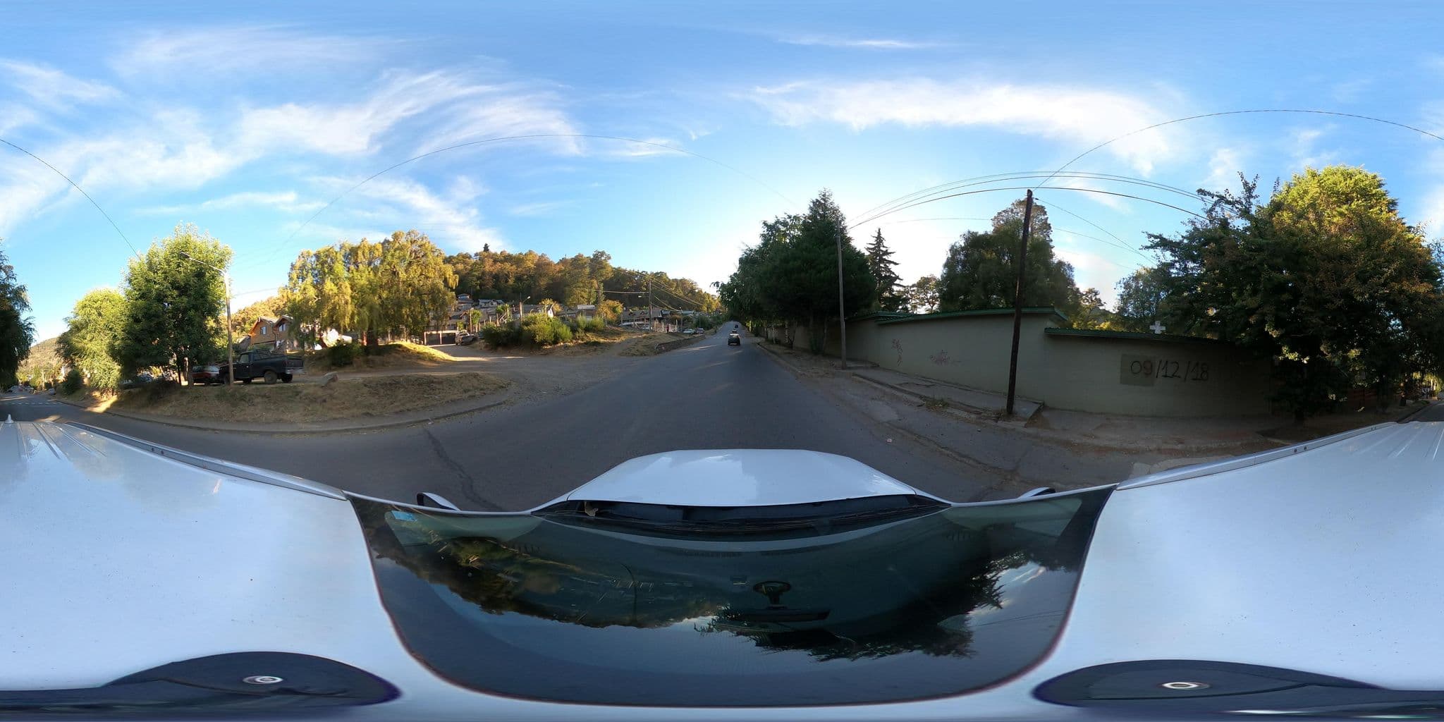 Street view near Las Cumbres, San Martín de los Andes — © Kaart_Local (CC BY-SA · Mapillary)