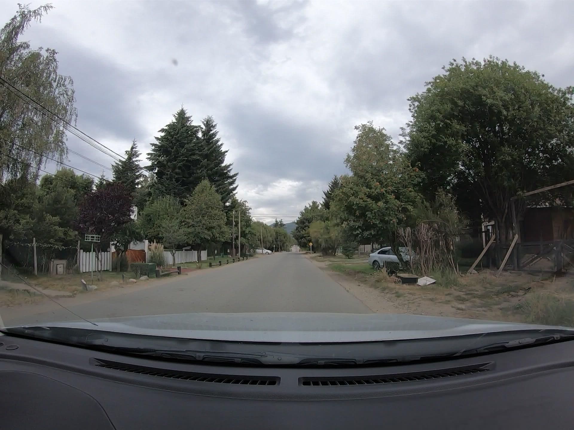 Street view near Cabañas Magariños, San Carlos de Bariloche — © martinvilu (CC BY-SA · Mapillary)