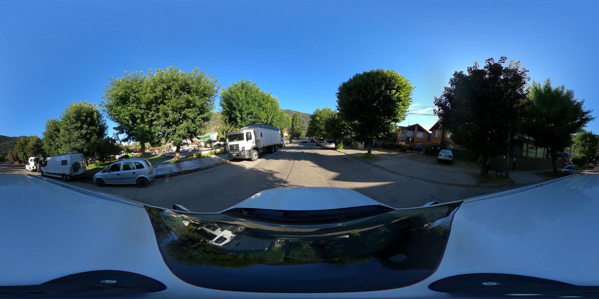 Street view near Cabaña Las Cuatro Estaciones, San Martín de los Andes — © Kaart_Local (CC BY-SA · Mapillary)