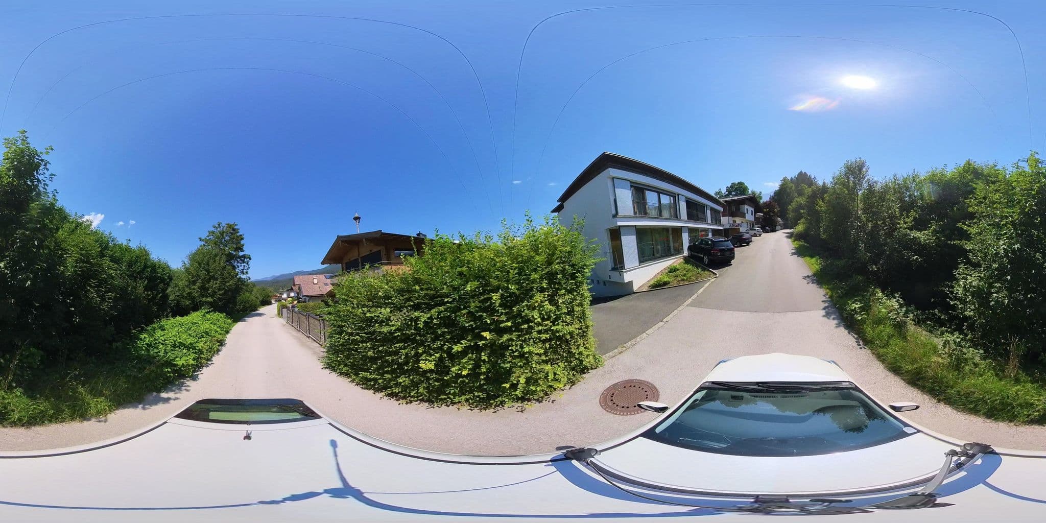 Street view near Chalet Tannweg, Sankt Johann in Tirol — © osmplus_org (CC BY-SA · Mapillary)