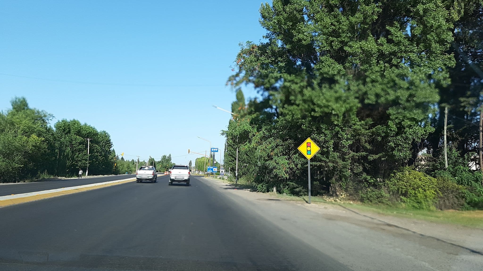 Street view near Cabañas Lolog, Las Perlas — © guillemmal (CC BY-SA · Mapillary)