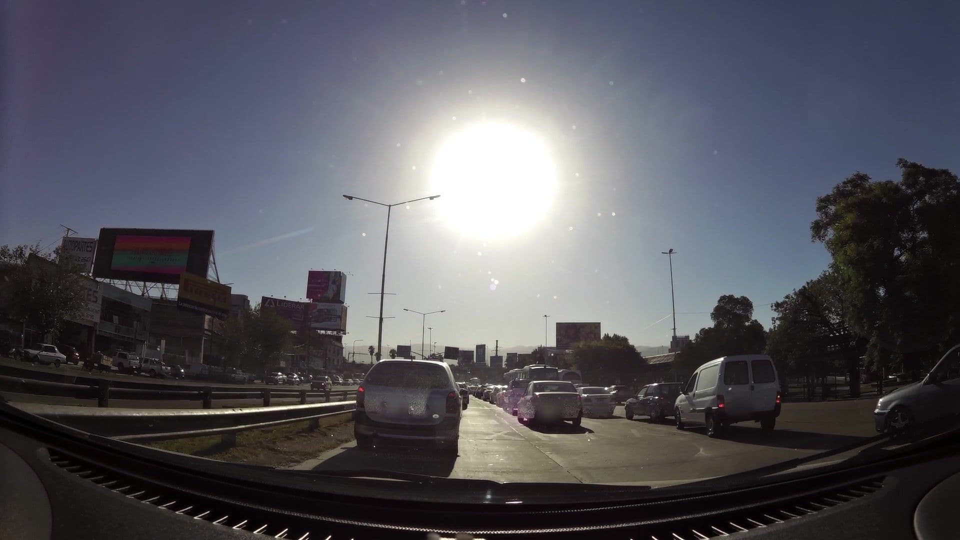Street view near Hotel Fuente Mayor Terminal, Mendoza — © kaartcam (CC BY-SA · Mapillary)