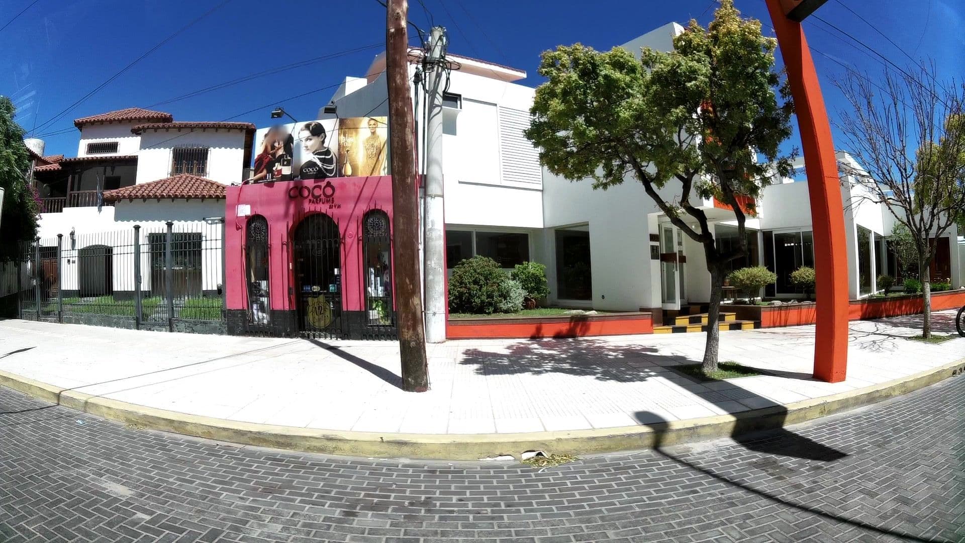 Street view near Hotel Aiello, San Luis — © kaartcam (CC BY-SA · Mapillary)