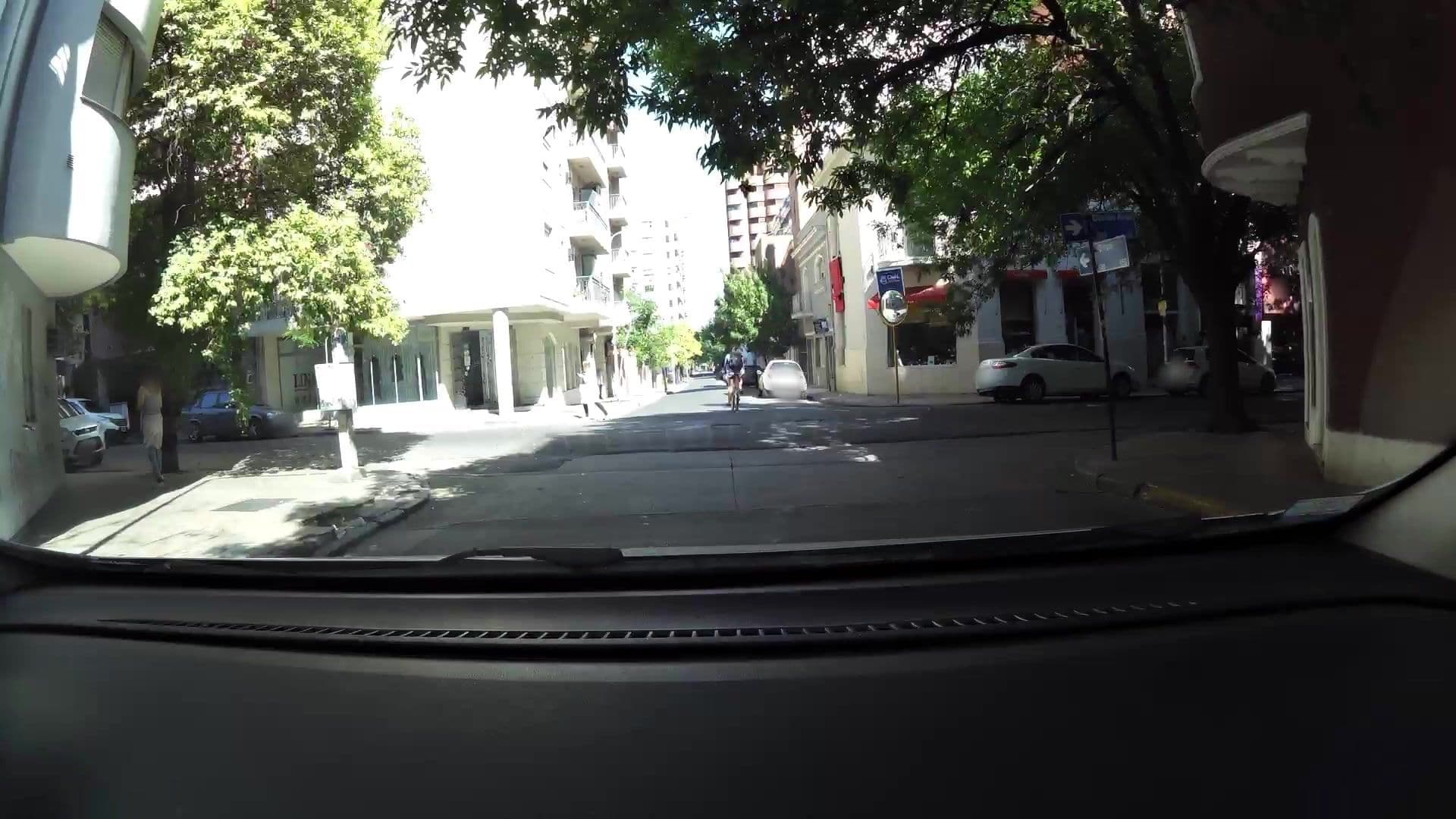 Street view near Mundo Nomade Hostel, Córdoba — © kaartcam (CC BY-SA · Mapillary)
