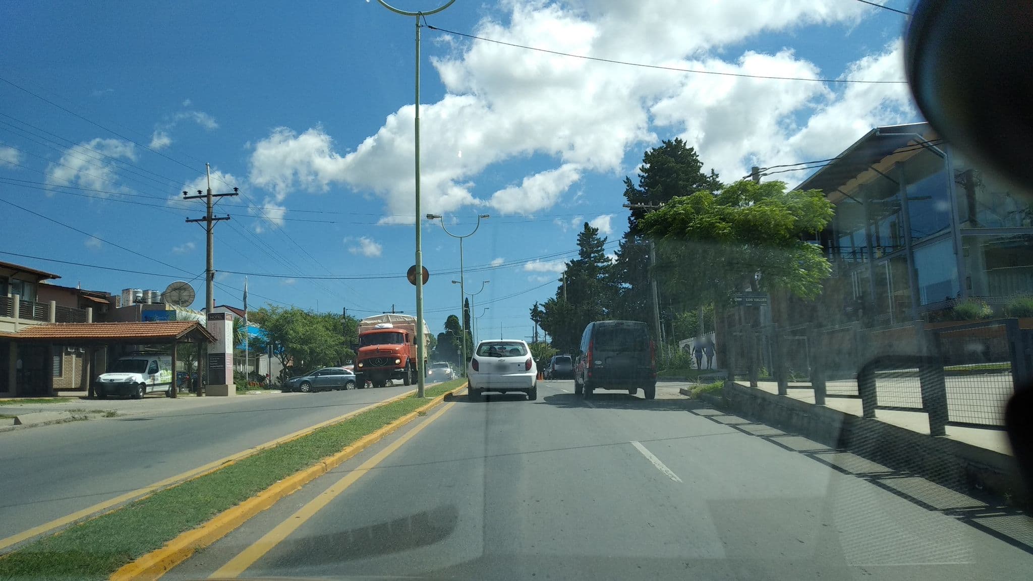 Street view near Howard Johnson, Mina Clavero — © nicfer (CC BY-SA · Mapillary)