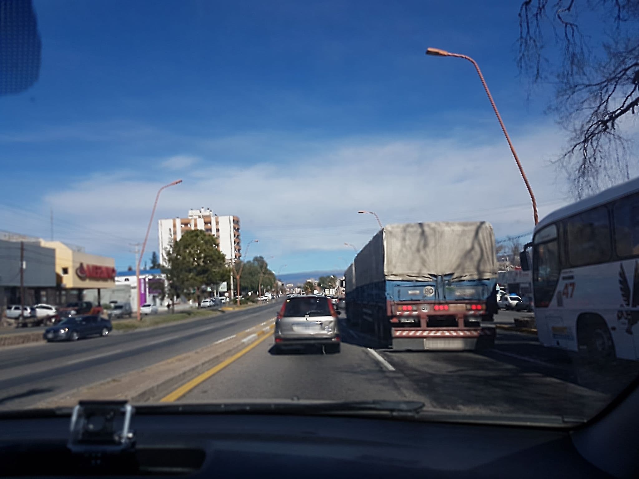 Street view near Hotel y Spa Los Sauces, Villa Carlos Paz — © balda (CC BY-SA · Mapillary)