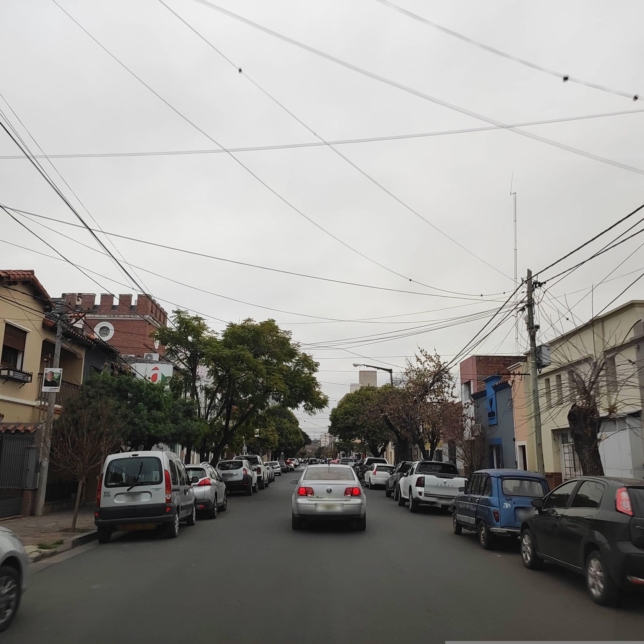 Street view near Stelares Hotel Boutique, Salta — © diegokrein (CC BY-SA · Mapillary)