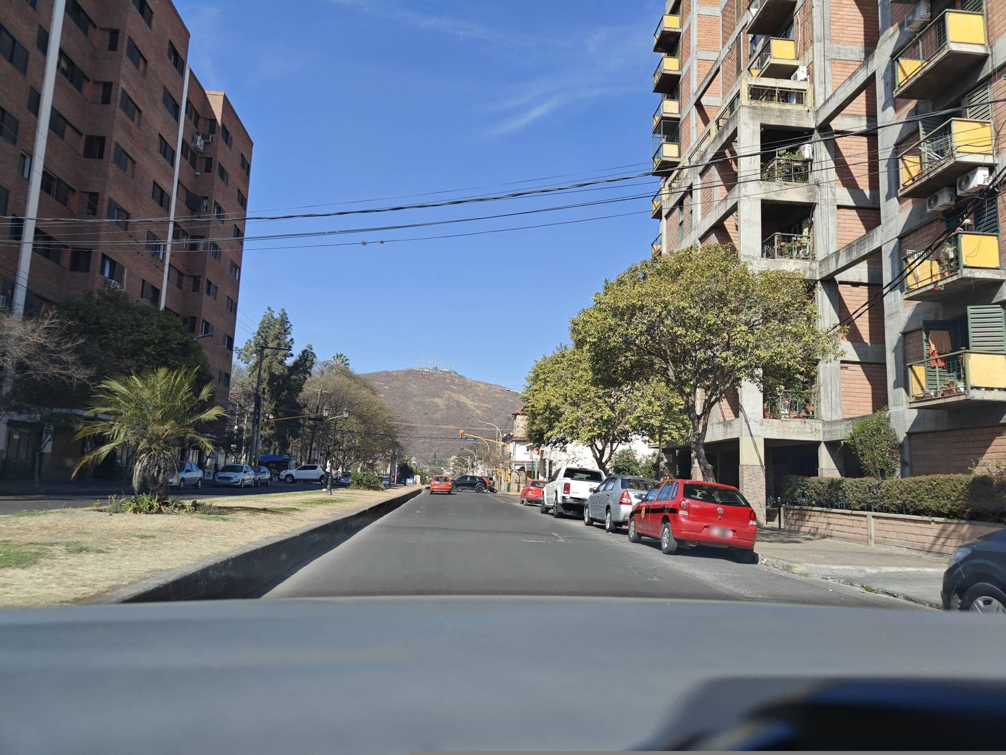 Street view near Quovadis Hostel, Salta — © jacodw (CC BY-SA · Mapillary)