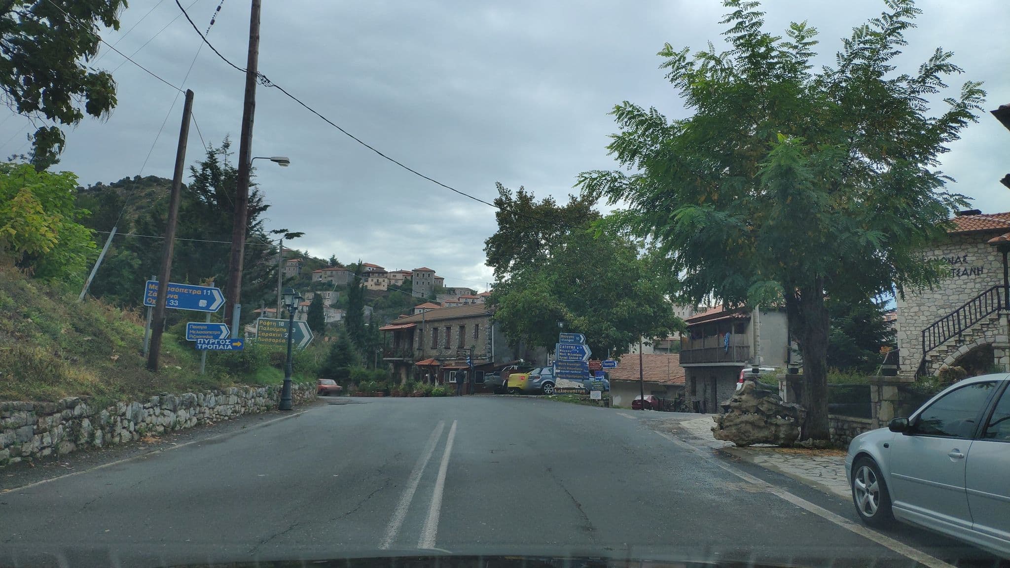 Street view near Εν Δημητσάνη, Trópaia — © pppetros (CC BY-SA · Mapillary)