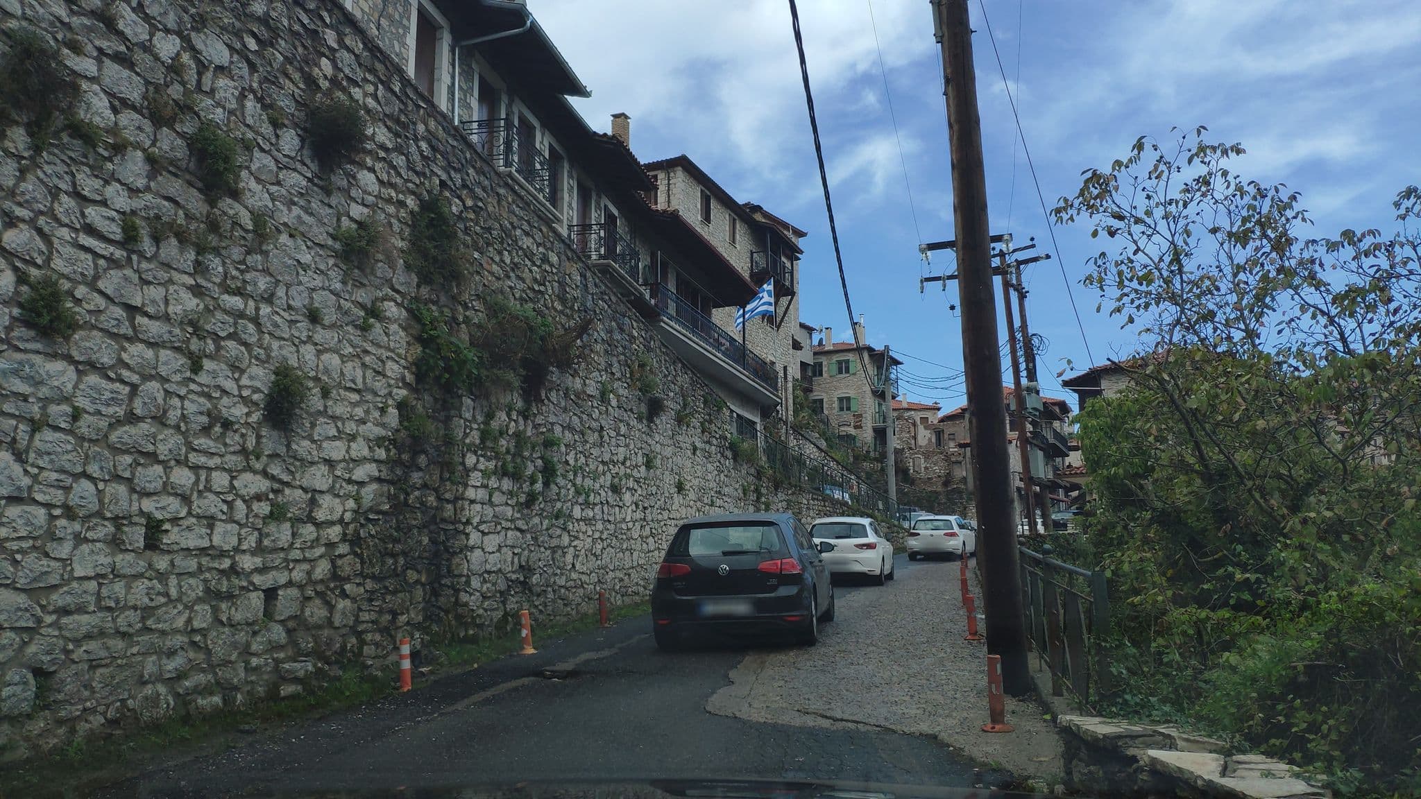 Street view near Αρχοντικό Δεληγιάννη, Trópaia — © pppetros (CC BY-SA · Mapillary)