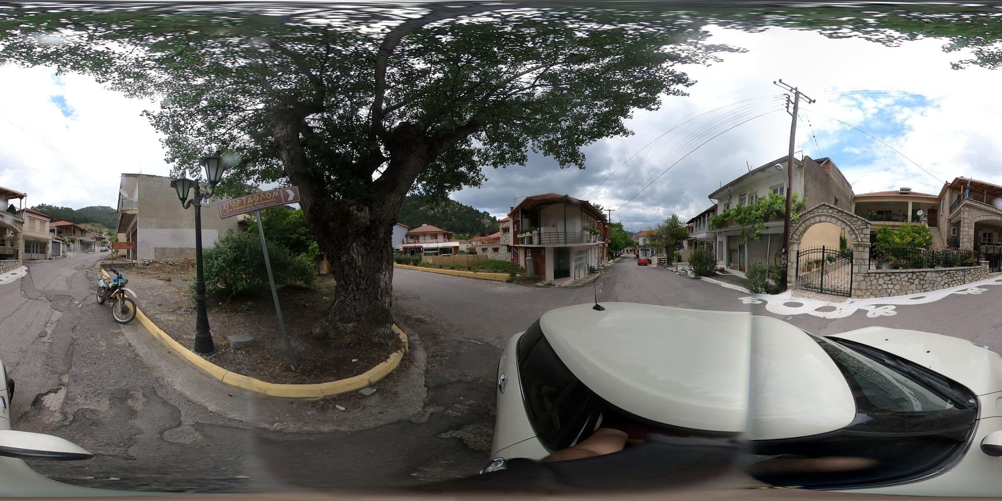 Street view near Hondos Classic Hotel & Spa - Χοντοσ Αθανασιοσ, Aría — © cedionysis (CC BY-SA · Mapillary)