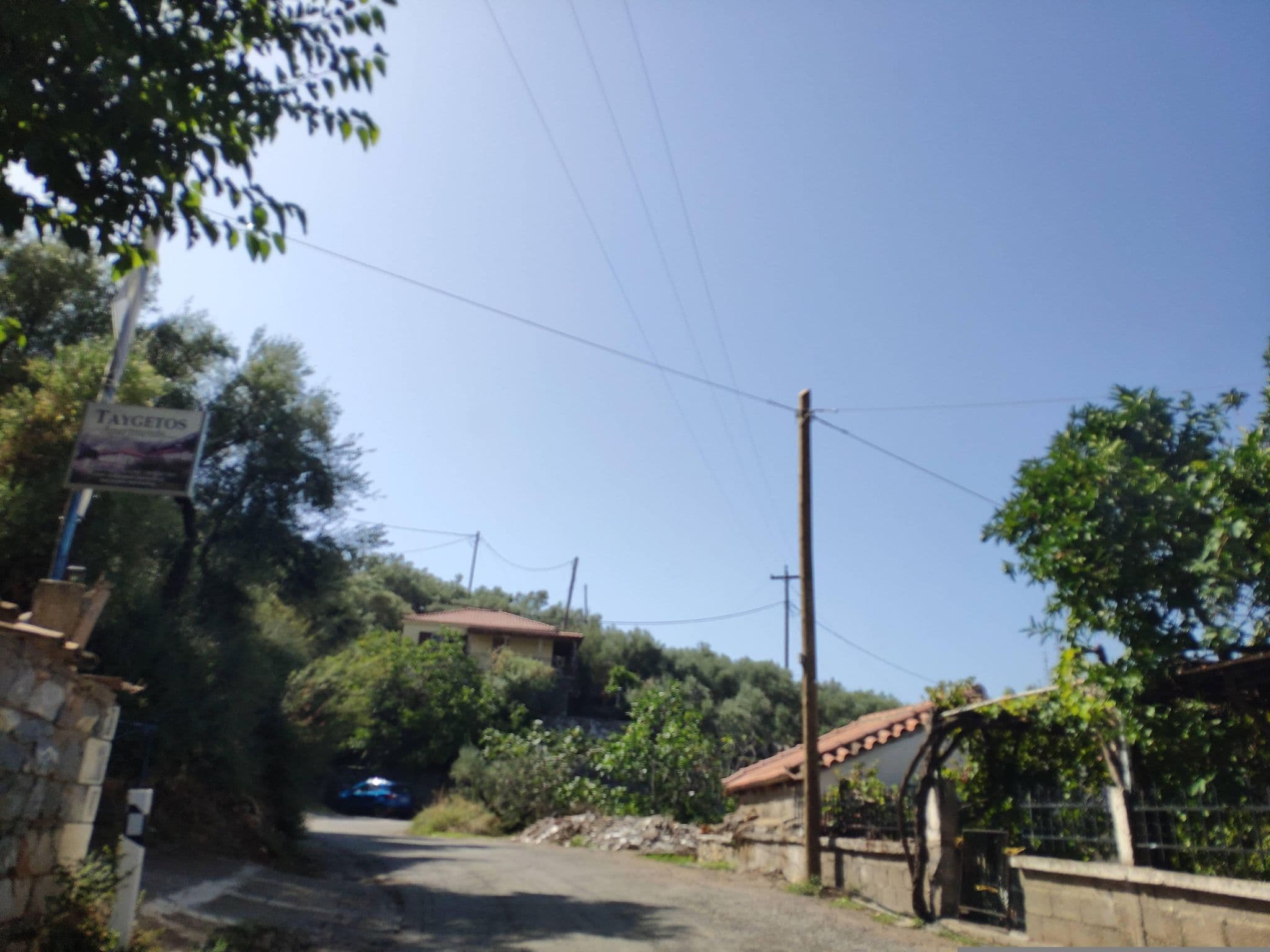 Street view near Taygetos Apartments, Avía — © pppetros (CC BY-SA · Mapillary)