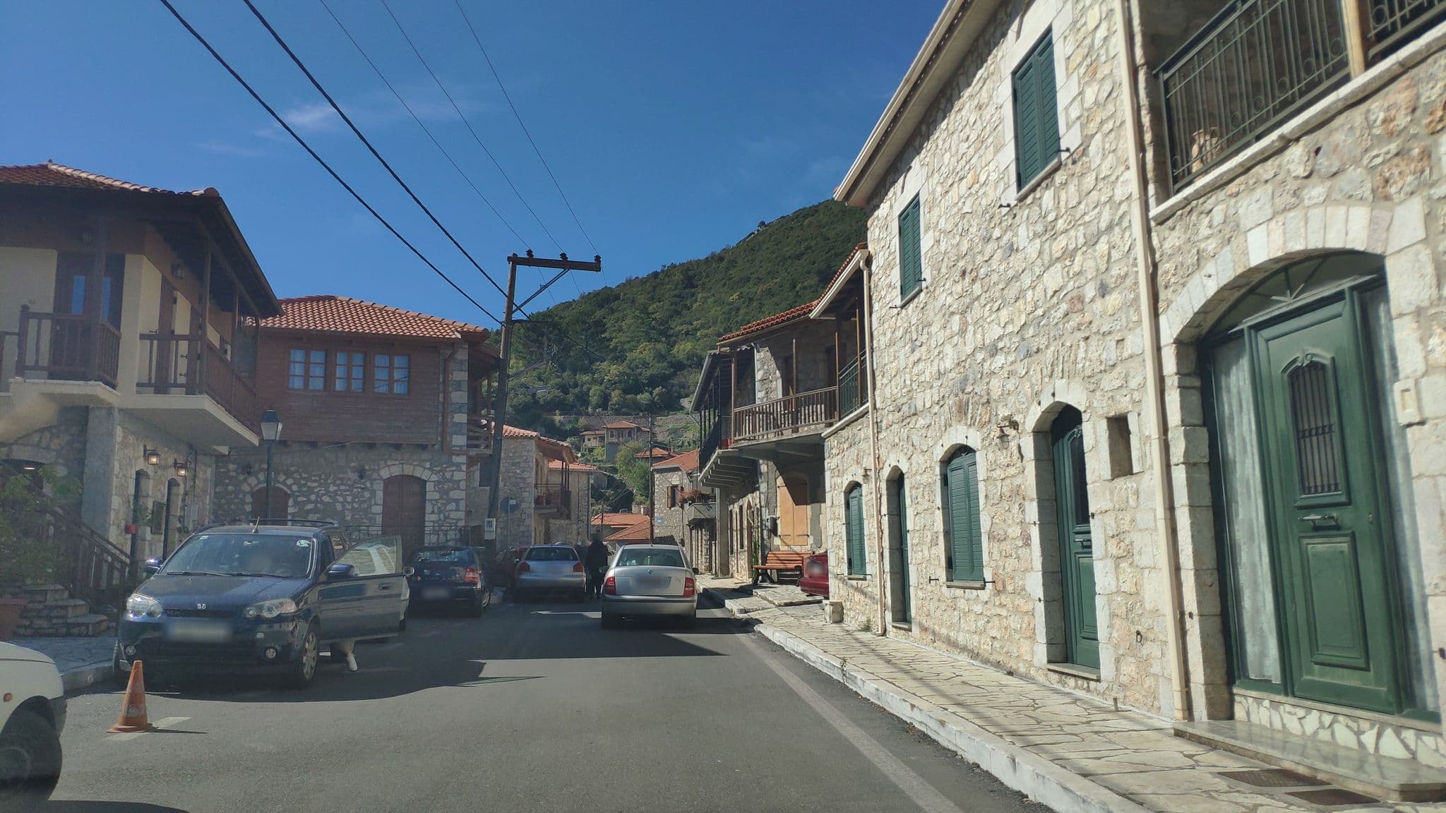 Street view near Tricolonion Country Club Hotel, Megalópoli — © pppetros (CC BY-SA · Mapillary)