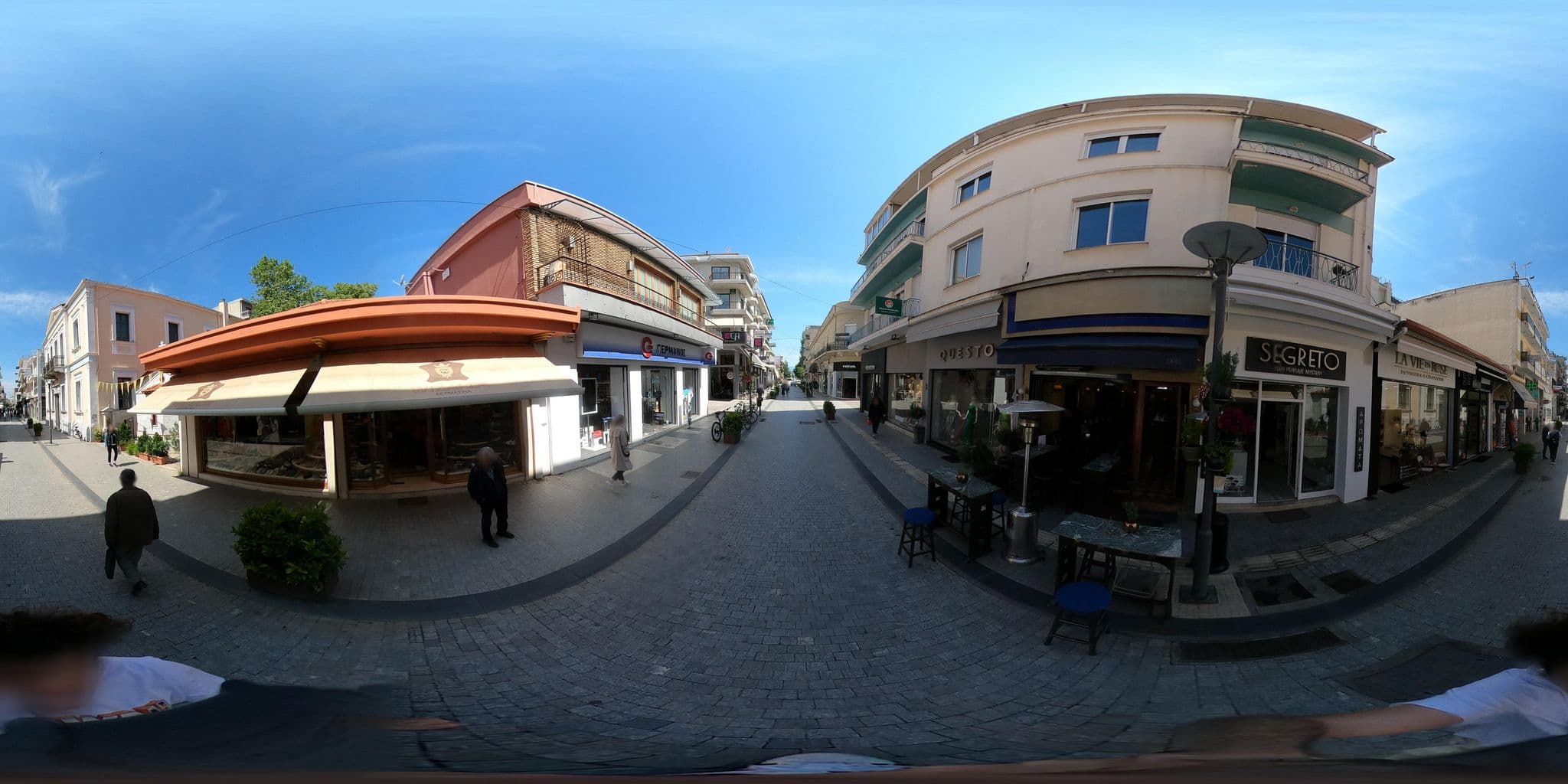 Street view near Ξενοδοχείο ΑΝΑΚΤΟΡΙΚΟΝ, Trípoli — © efikour (CC BY-SA · Mapillary)