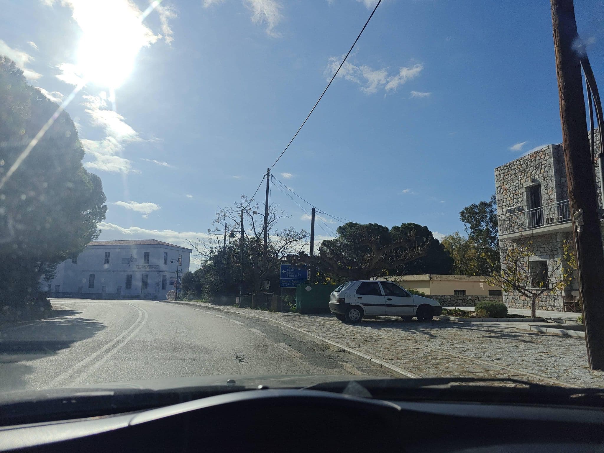 Street view near Kastro Maini Hotel Αρεόπολη, Oítilon — © grkpete (CC BY-SA · Mapillary)