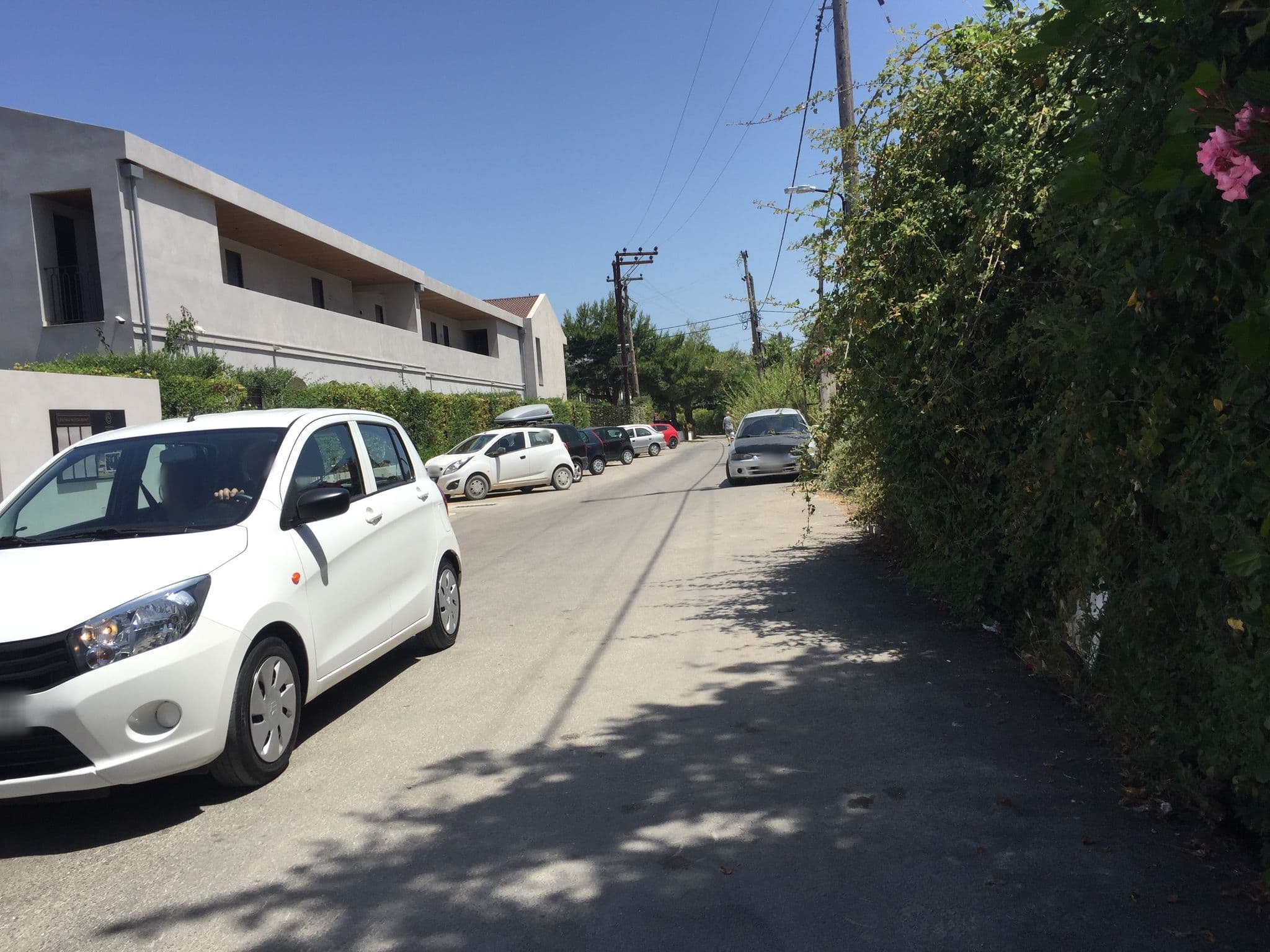 Street view near Zante Maris - Ξενοσ Χ Ατεε, Plános — © railorama (CC BY-SA · Mapillary)