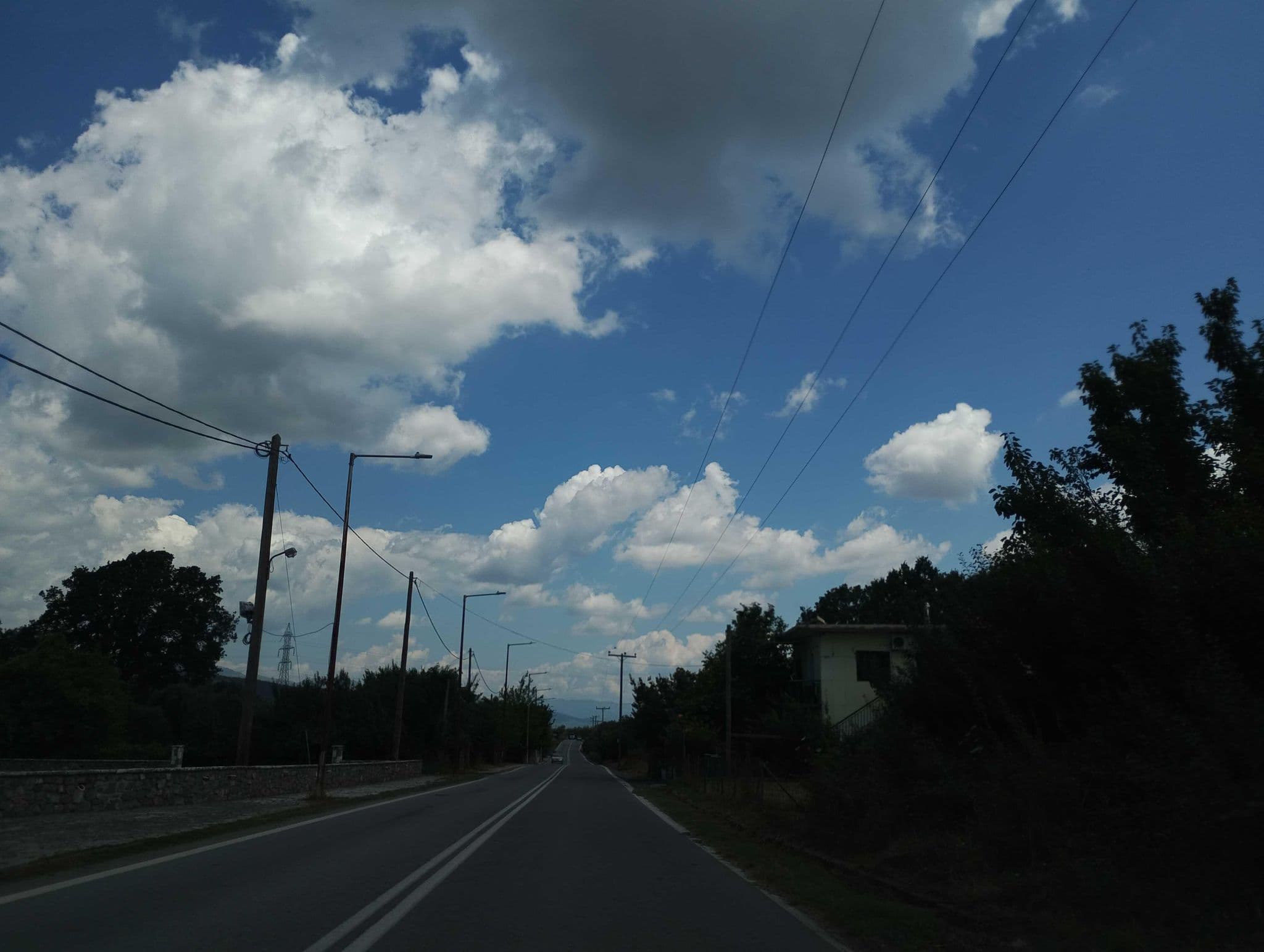 Street view near Ξενωνας Παραδεισιων, Falaisía — © George_210 (CC BY-SA · Mapillary)