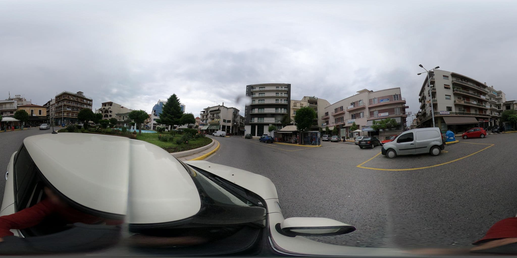 Street view near Arcadia Hotel, Trípoli — © cedionysis (CC BY-SA · Mapillary)