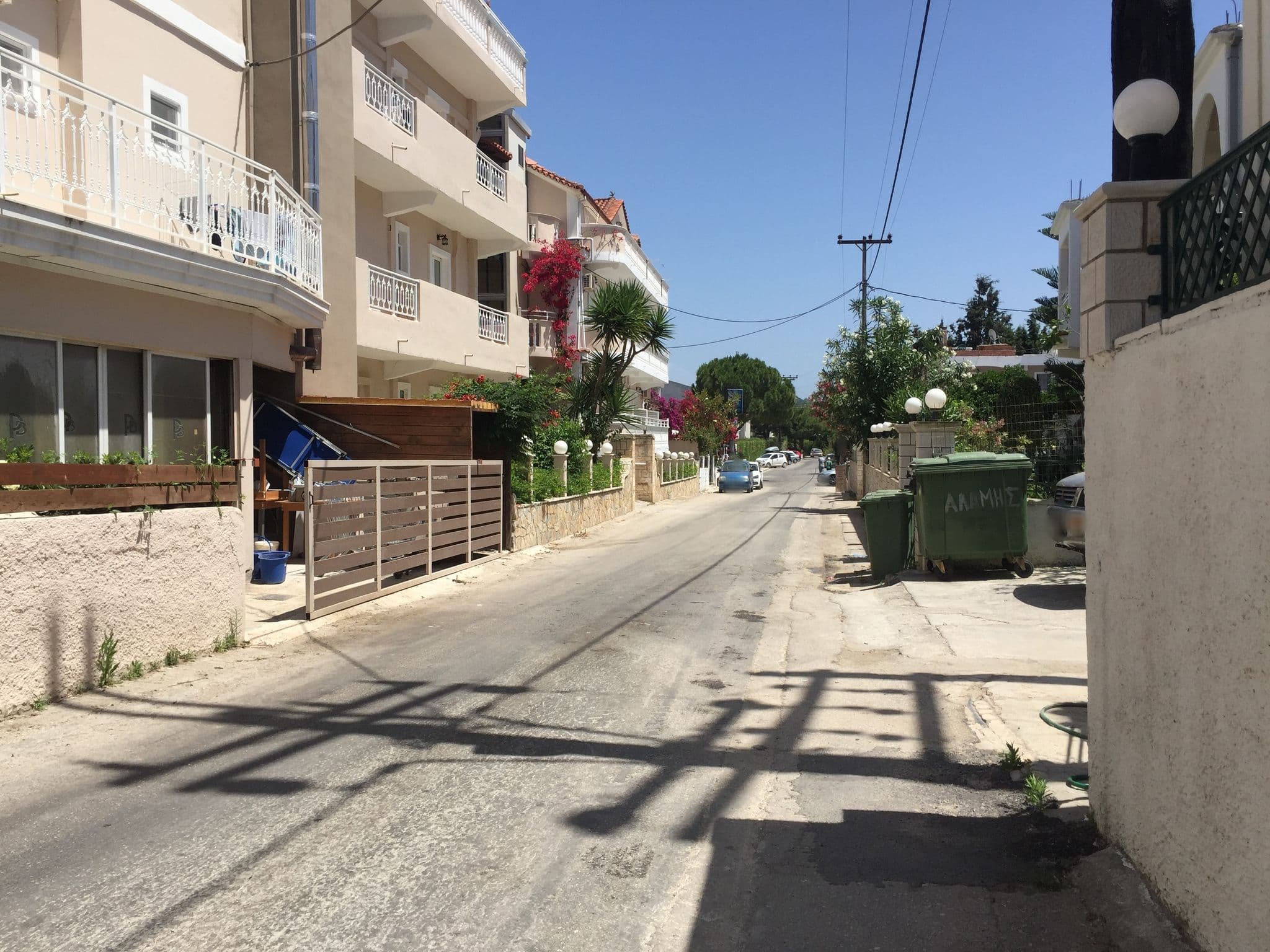 Street view near Domus Alta, Plános — © railorama (CC BY-SA · Mapillary)