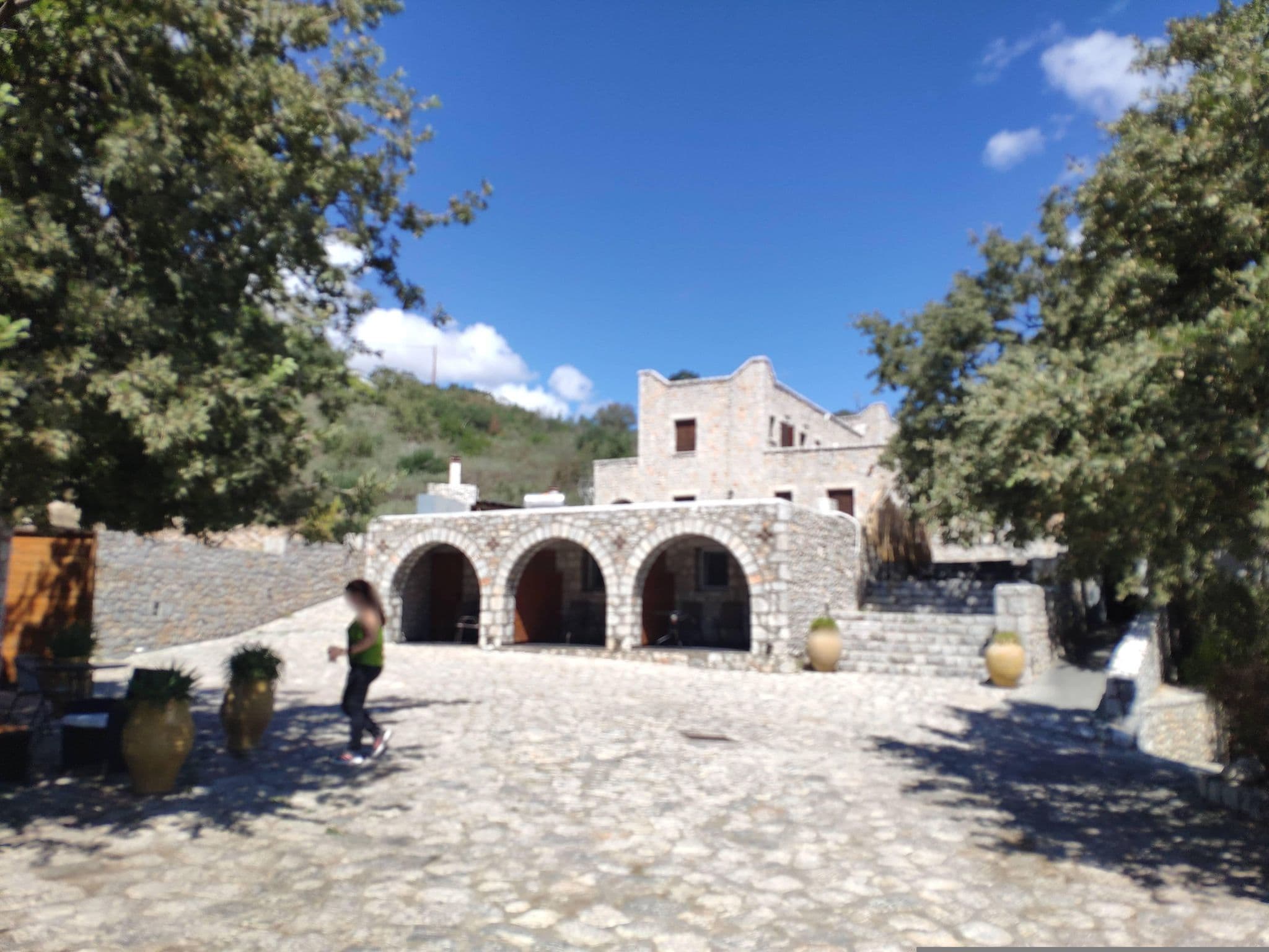 Street view near Λαλλουδες Hotel, Oítilon — © pppetros (CC BY-SA · Mapillary)