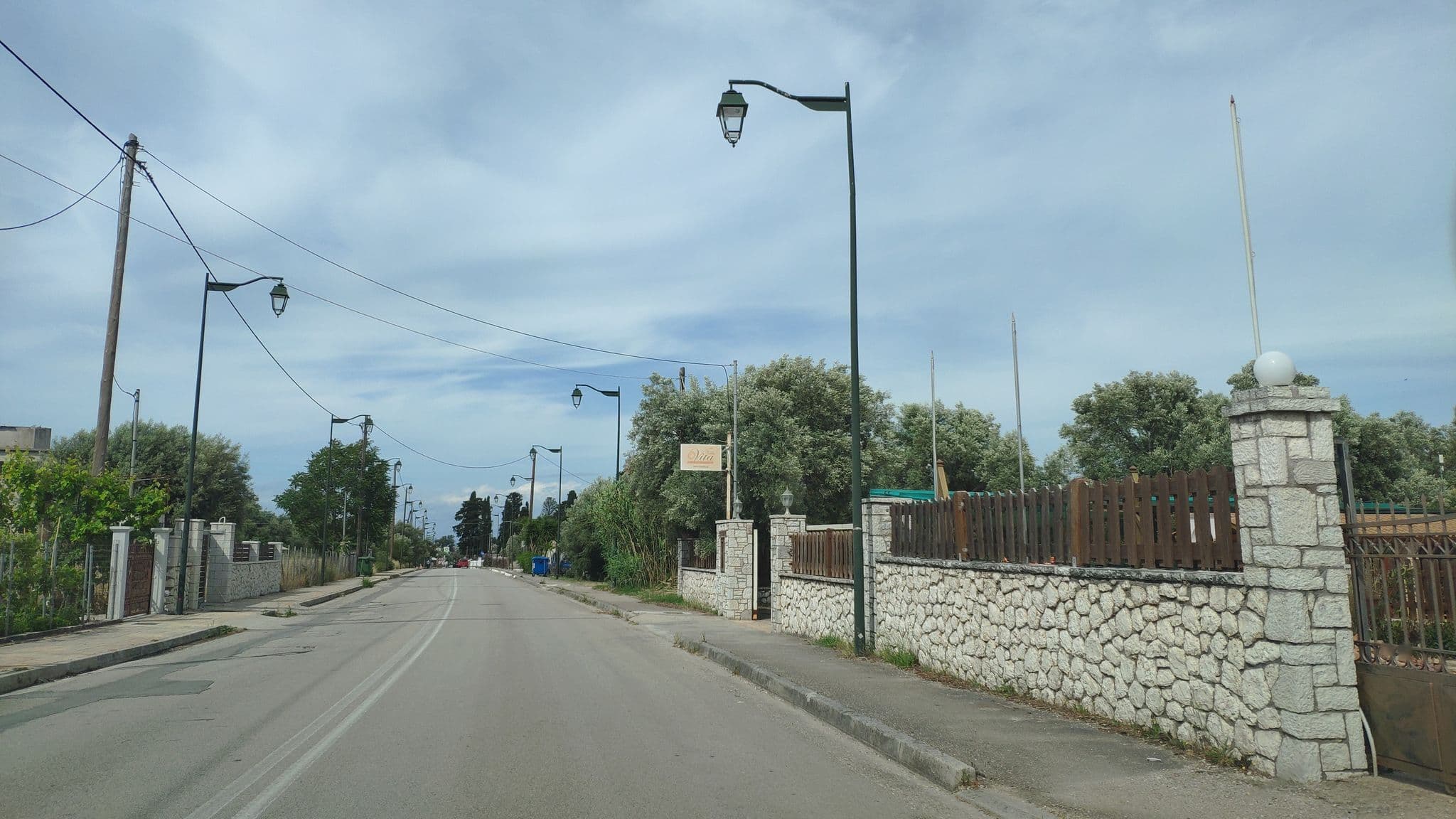 Street view near Dionysia Rooms, Lefkáda — © pppetros (CC BY-SA · Mapillary)