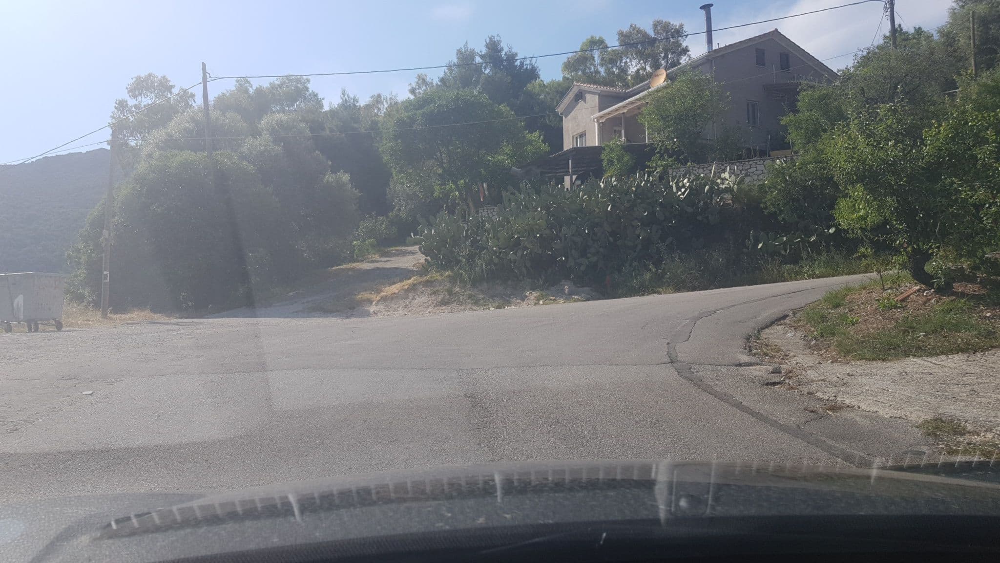Street view near Studios Lefkada, Nidhríon — © roadroid (CC BY-SA · Mapillary)