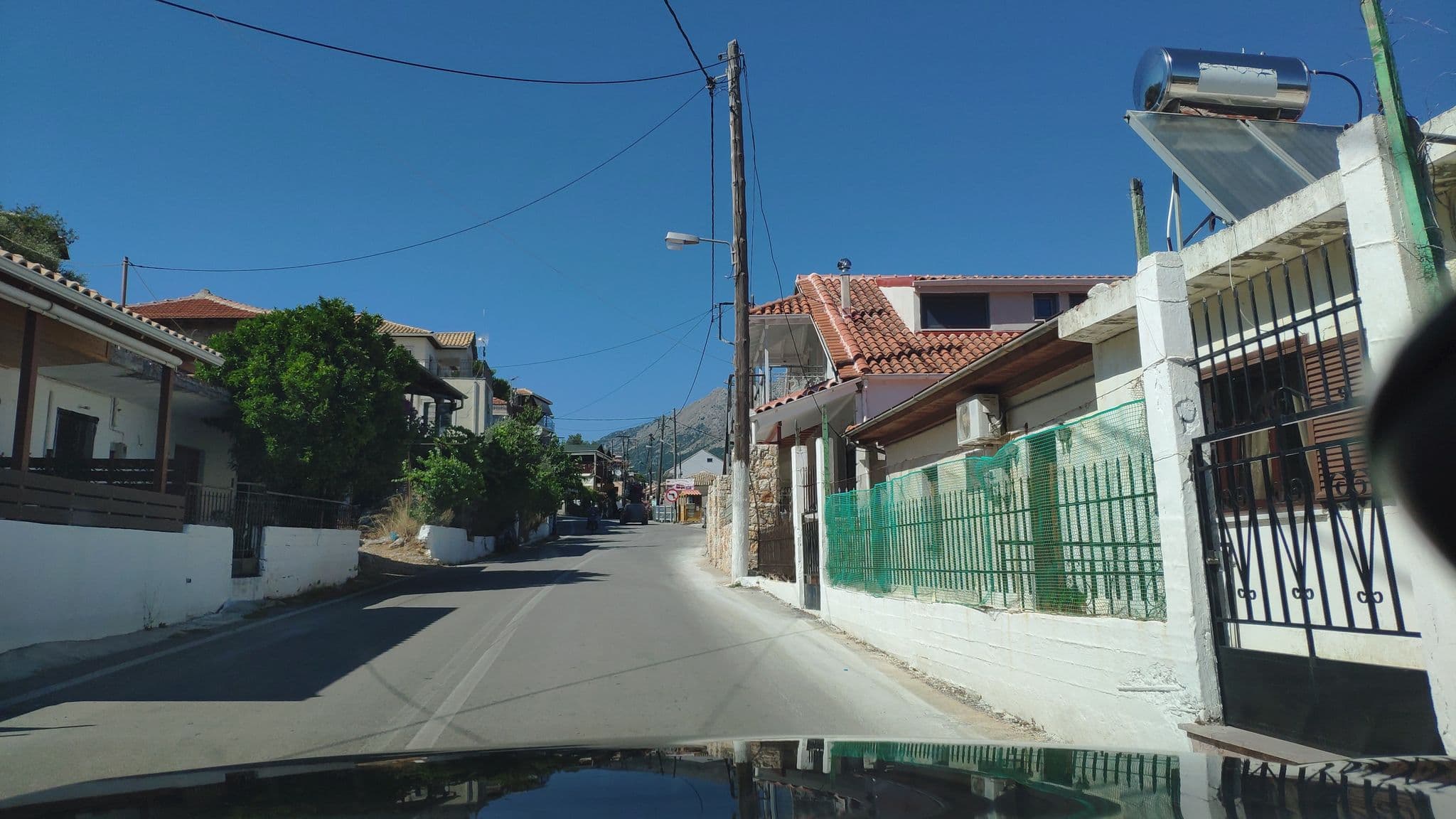 Street view near Aelia Suites, Nidhríon — © pppetros (CC BY-SA · Mapillary)