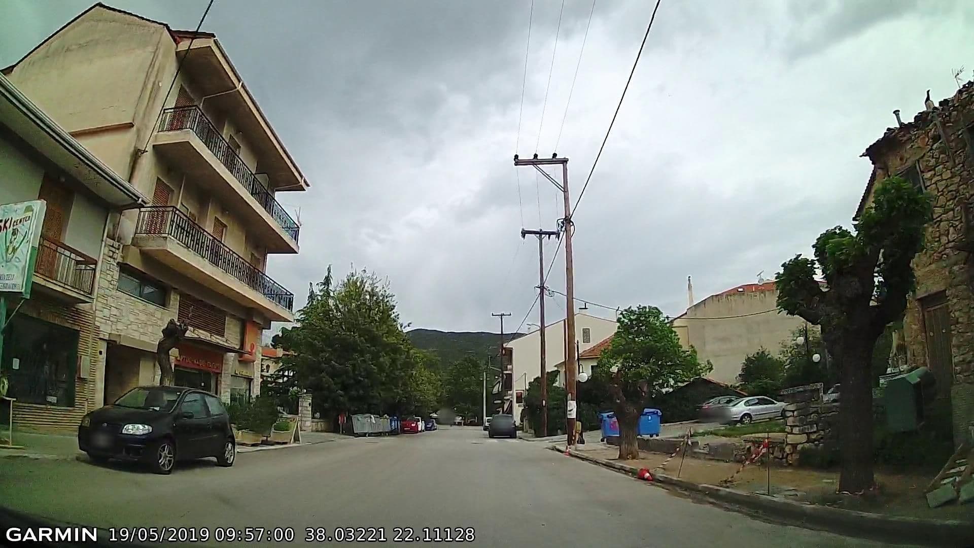 Street view near Αριάδνη Hotel Καλάβρυτα, Kalávryta — © pppetros (CC BY-SA · Mapillary)