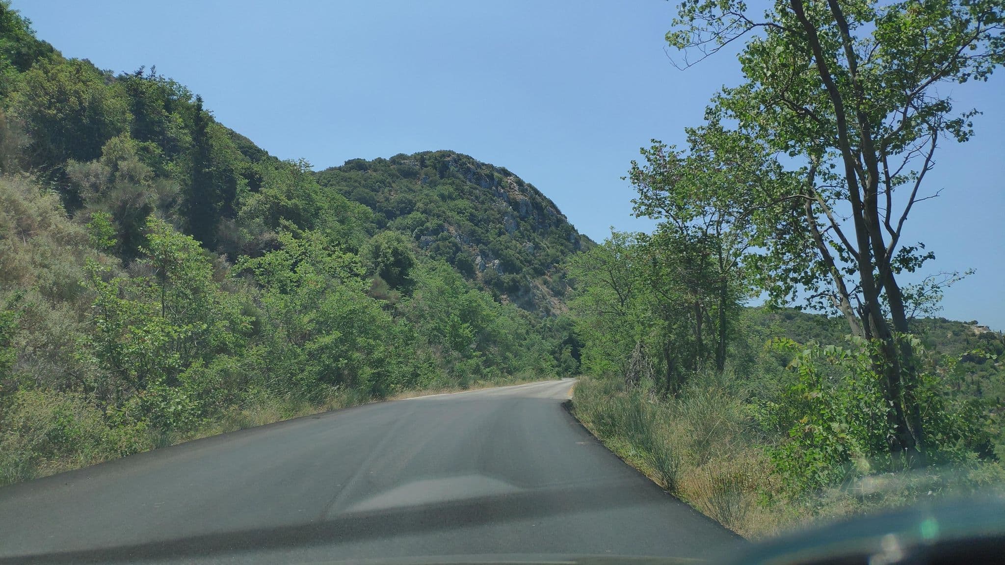 Street view near Georgia Villas, Lefkáda — © pppetros (CC BY-SA · Mapillary)