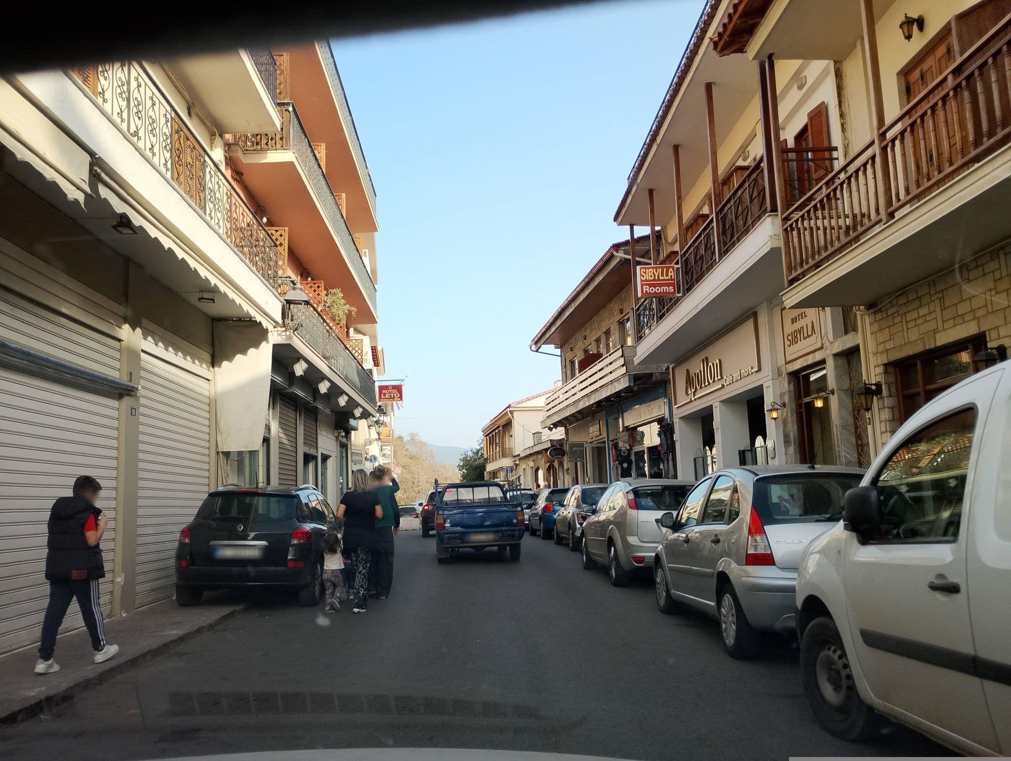 Street view near Kastalia Boutique Hotel, Delphi — © George_210 (CC BY-SA · Mapillary)