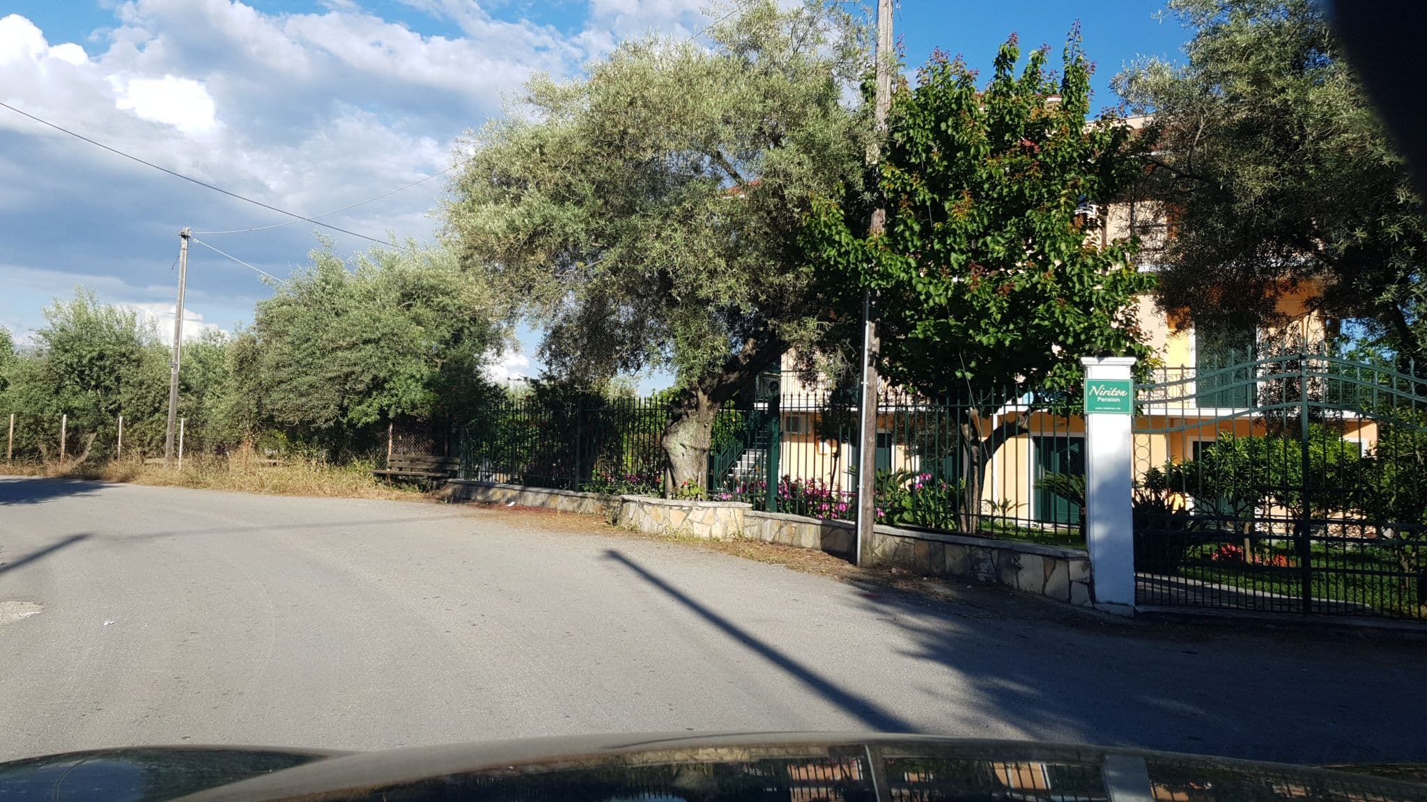 Street view near Niriton (Νιρίτον) Hotel, Nidhríon — © roadroid (CC BY-SA · Mapillary)