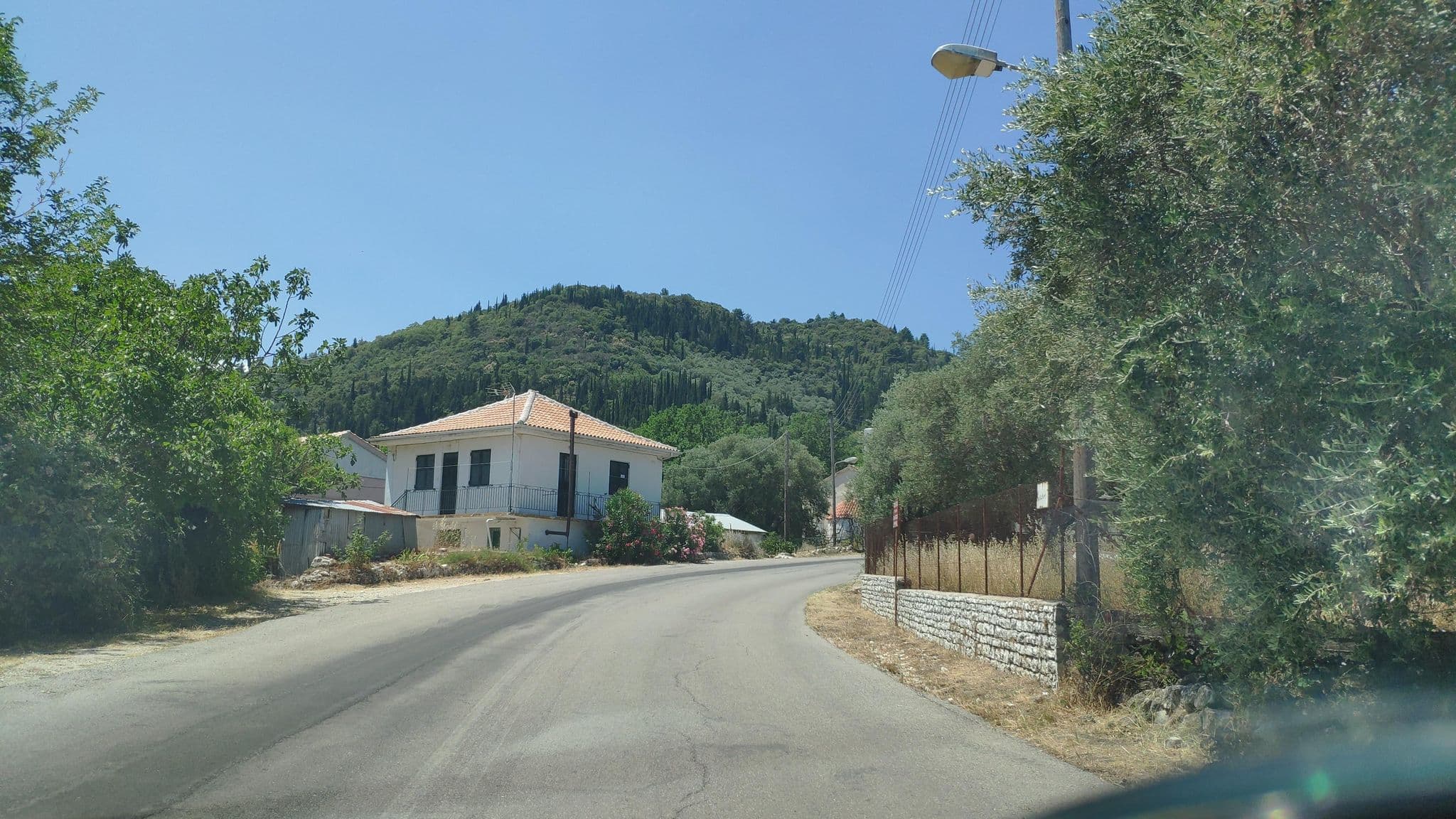 Street view near Studio Kostas, Lefkáda — © pppetros (CC BY-SA · Mapillary)
