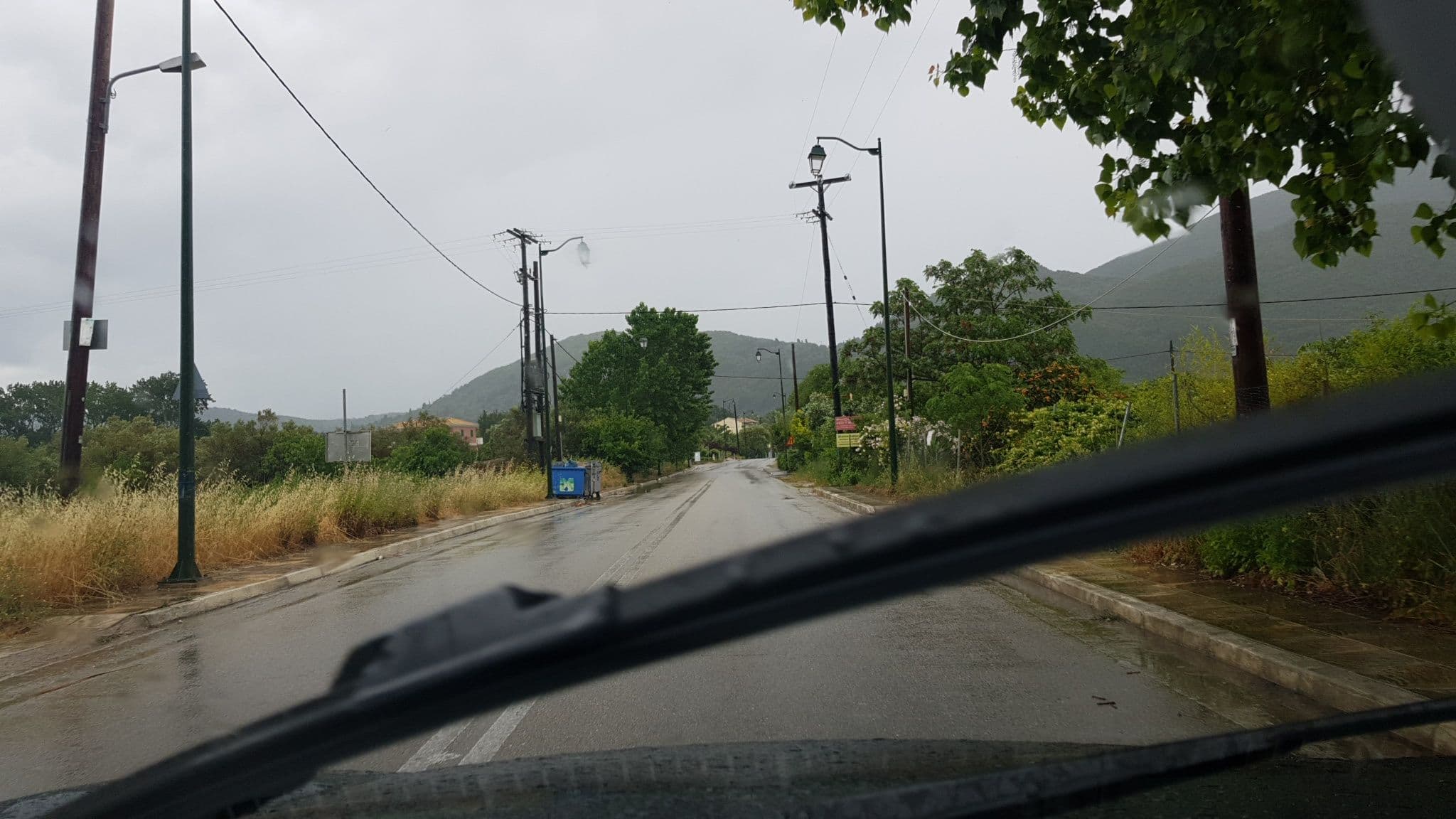 Street view near Michalis Apartment, Nidhríon — © roadroid (CC BY-SA · Mapillary)