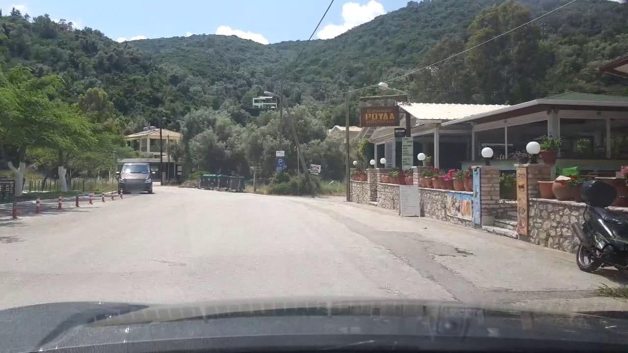 Street view near Rouda Bay Hotel, Nidhríon — © roadroid (CC BY-SA · Mapillary)