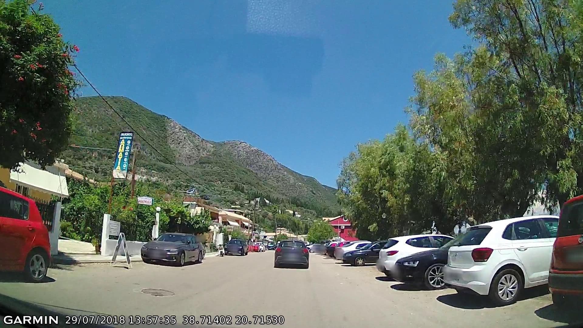 Street view near Aretousa Studios, Nidhríon — © pppetros (CC BY-SA · Mapillary)