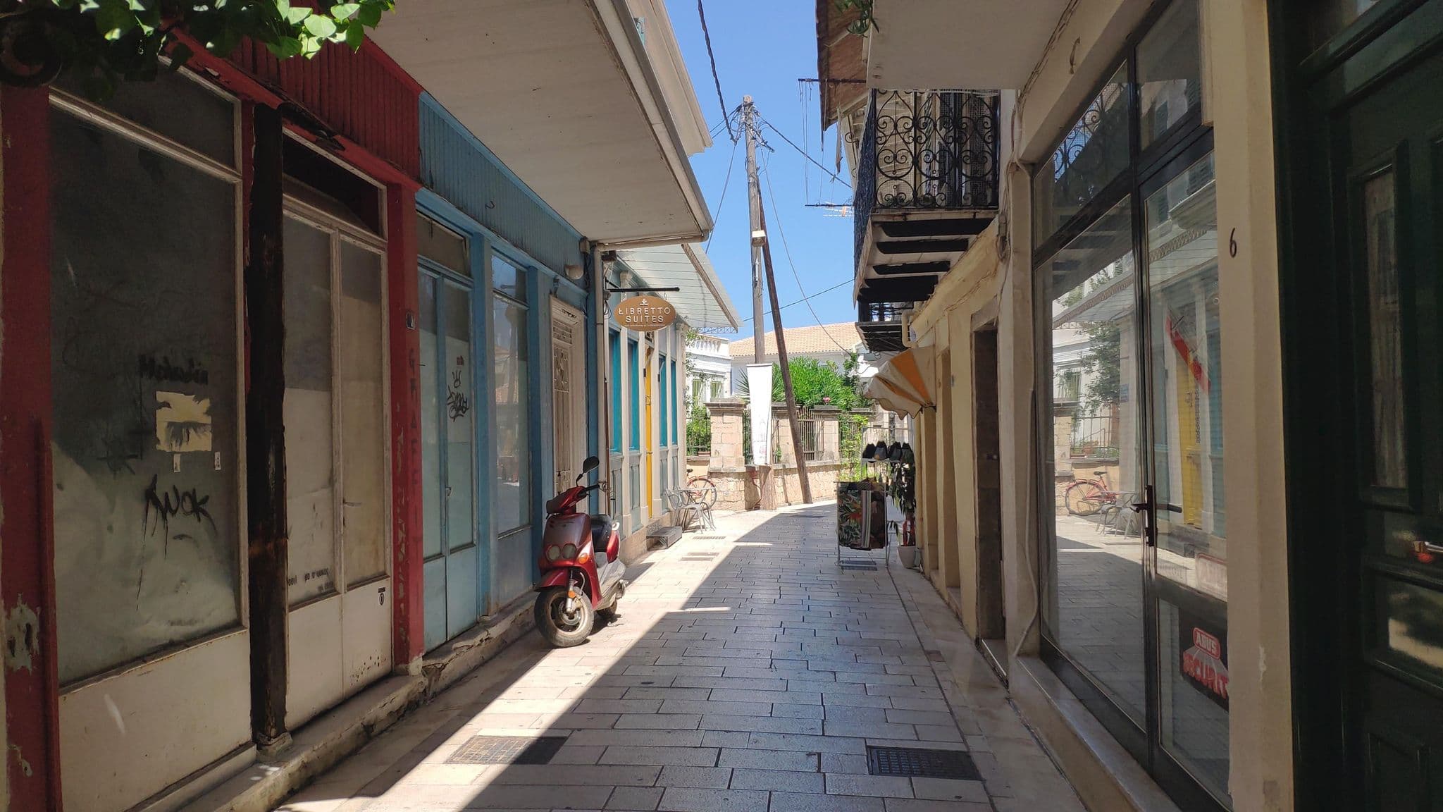 Street view near Urania Luxury Villas, Lefkáda — © pppetros (CC BY-SA · Mapillary)
