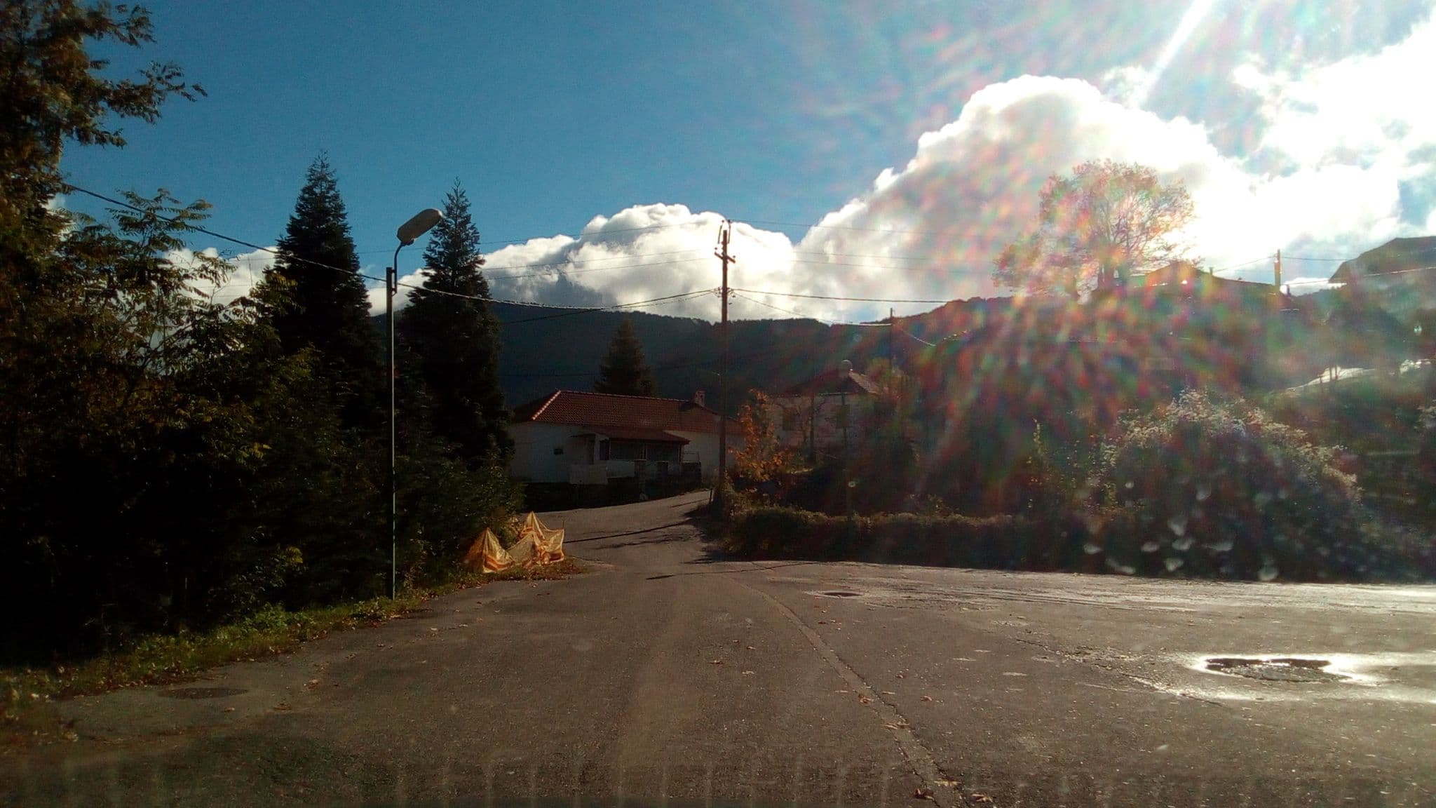 Street view near Oreades, Efpálio — © nafpaktia (CC BY-SA · Mapillary)