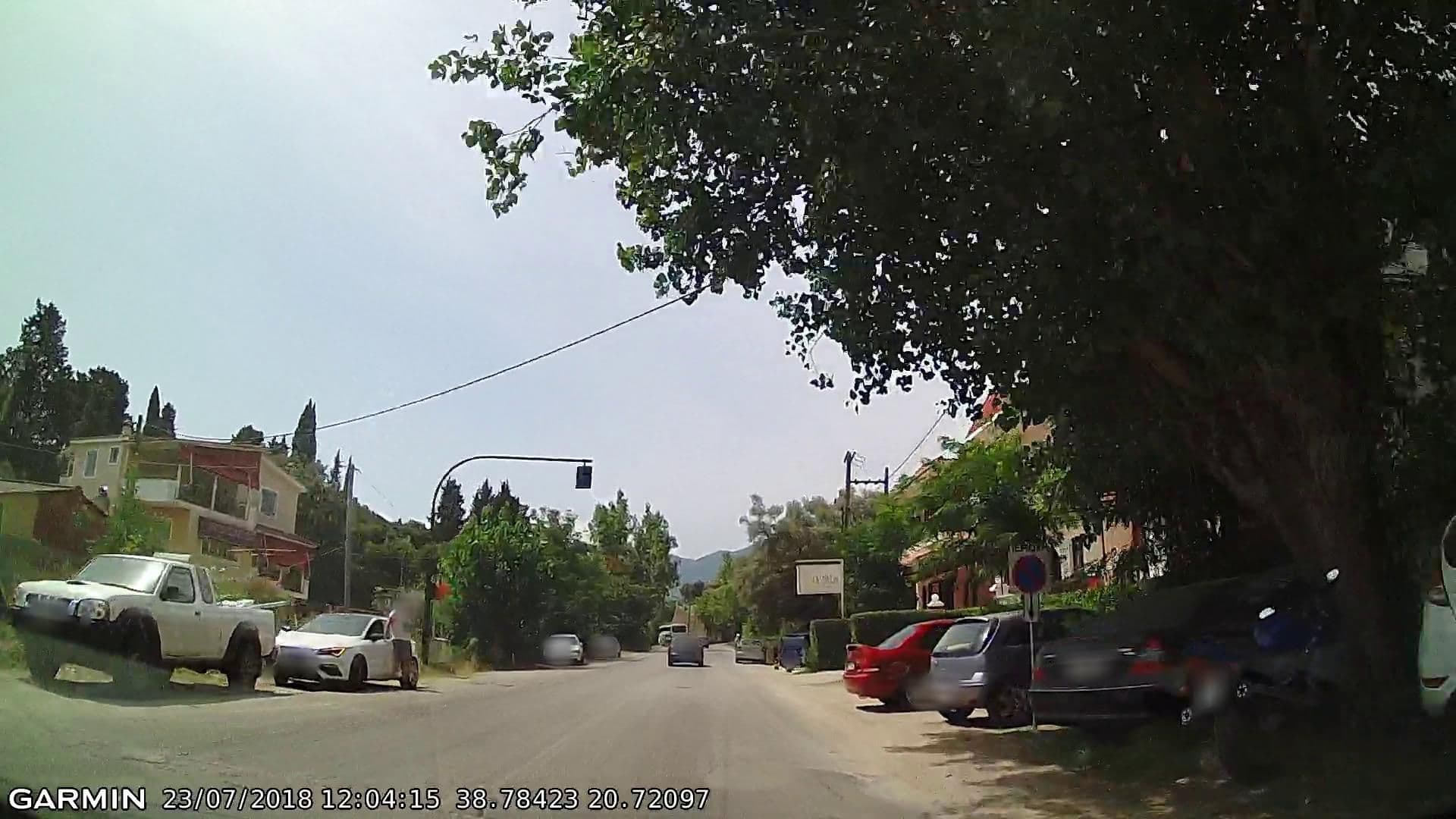 Street view near Paradise INN, Lefkáda — © pppetros (CC BY-SA · Mapillary)