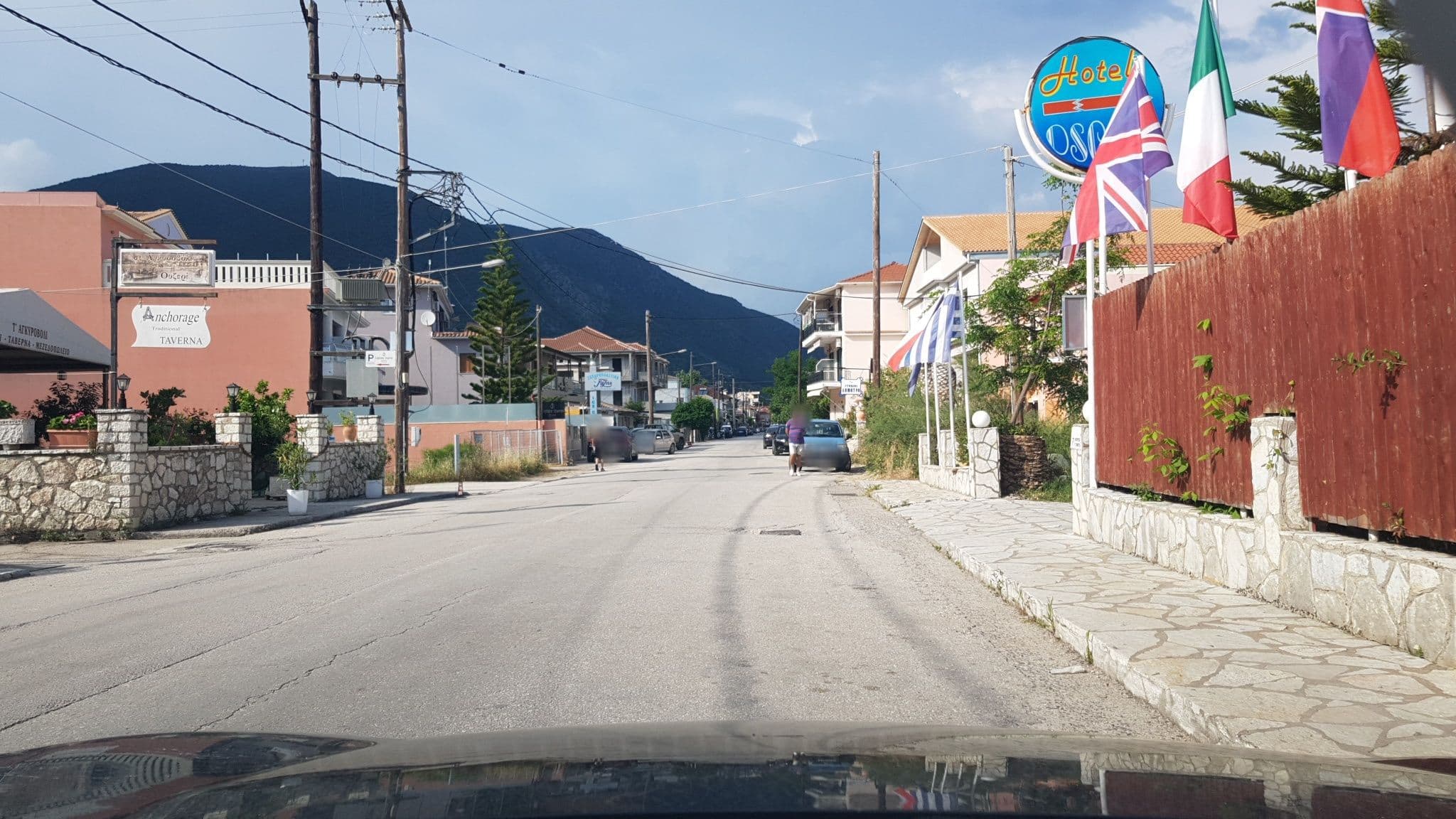Street view near Hotel Oscar, Nidhríon — © roadroid (CC BY-SA · Mapillary)
