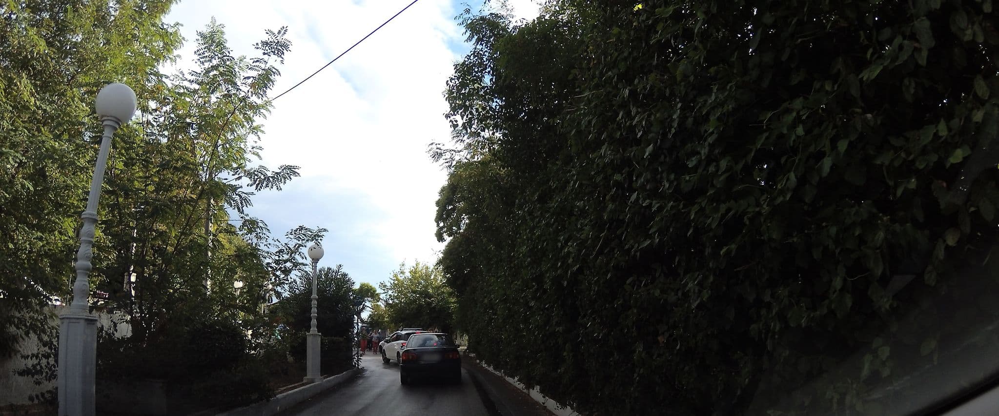 Street view near The Royal Grand Hotel, Kanáli — © teddy73 (CC BY-SA · Mapillary)